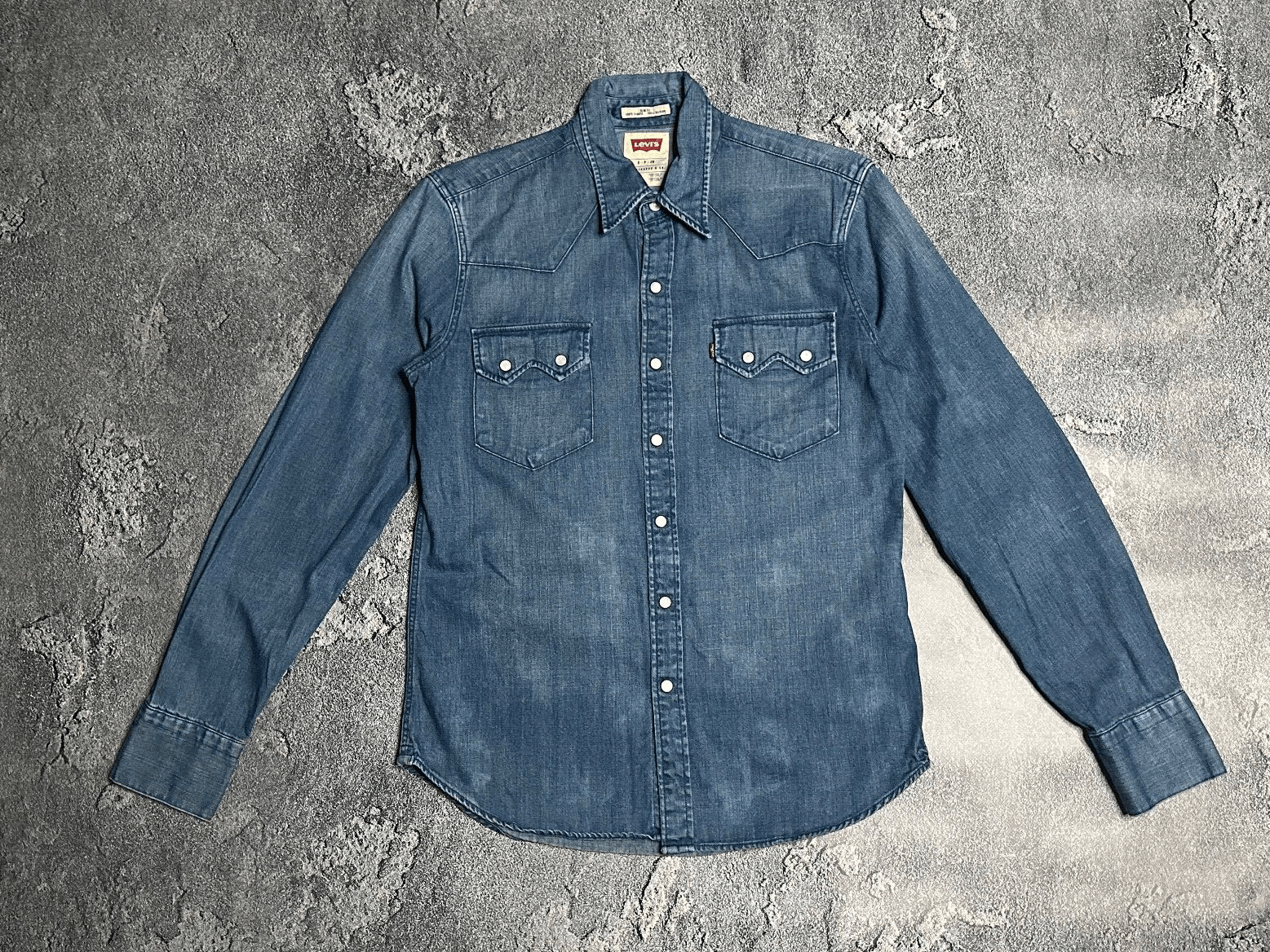 Levi's Levi's men's denim shirt S Size US S / EU 44-46 / 1 - 1 Thumbnail