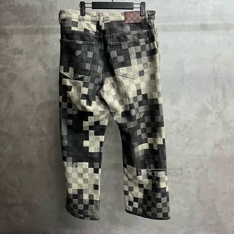 Louis Vuitton Louis Vuitton 25 latest multicolor checkered straight leg Size US 34 / EU 50 - 5 Thumbnail