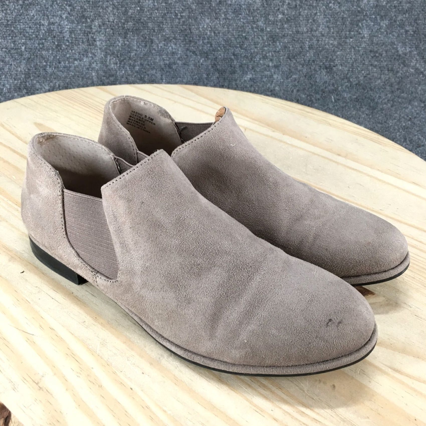 Vintage Kelly & Katie Boots Womens 9.5 Yasso Chikka Ankle Booties Slip On Beige Comfort Boots Size US 10 / IT 40 - 3 Thumbnail