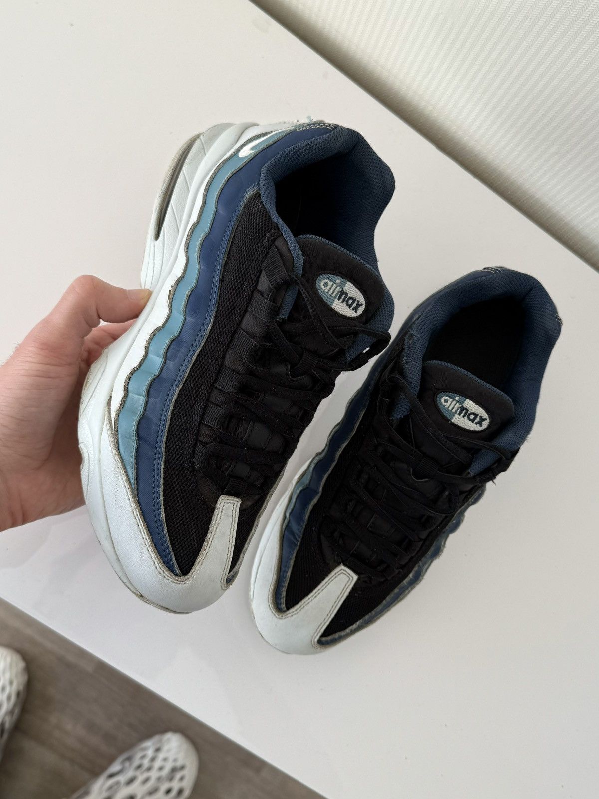 Nike Vintage Nike Air Max 95 Y2K Rare Drill Sk8 Ocean Sneakers Size US 7 / EU 40 - 2 Thumbnail