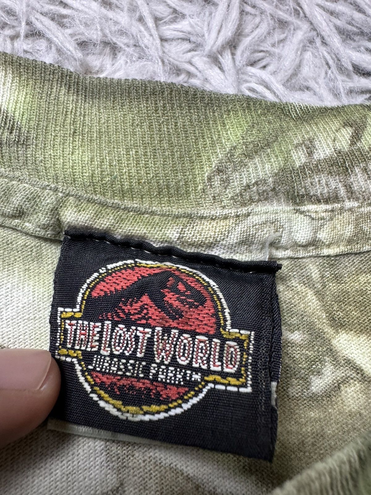 Vintage Vintage The Lost World Jurassic Park 1997 Size US XL / EU 56 / 4 - 3 Thumbnail