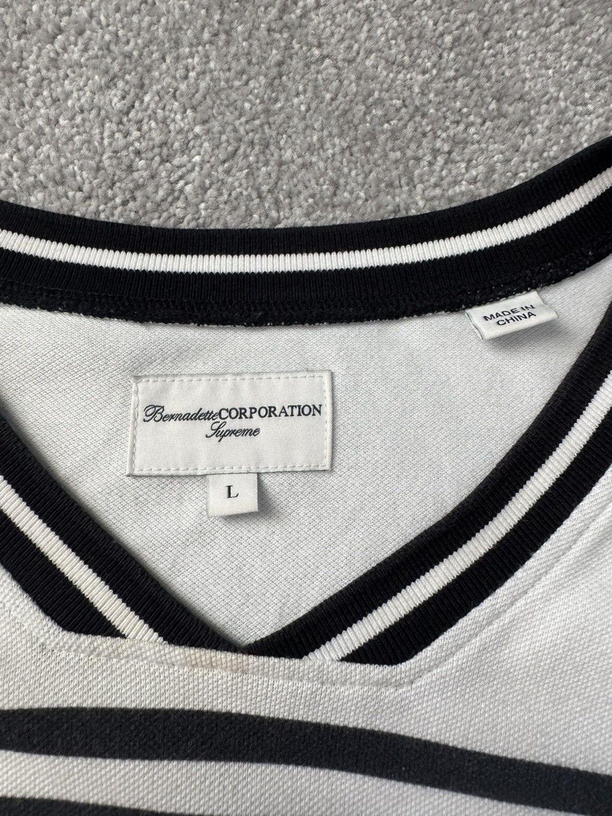 Supreme Supreme x BernadetteCORPORATION Rugby Jersey Size US L / EU 52-54 / 3 - 3 Thumbnail