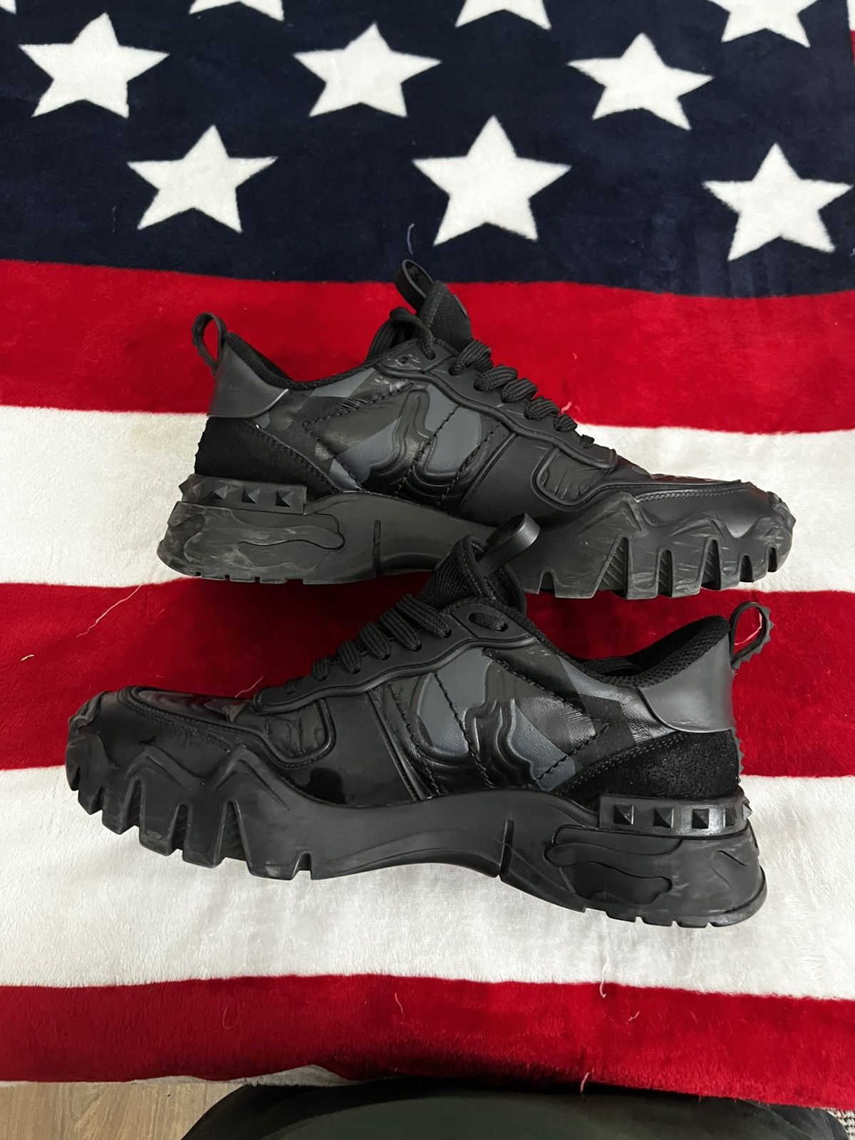 Valentino Valentino Garavani Black Camo Chunky Sneakers Size 41 Size US 8 / EU 41 - 9 Thumbnail