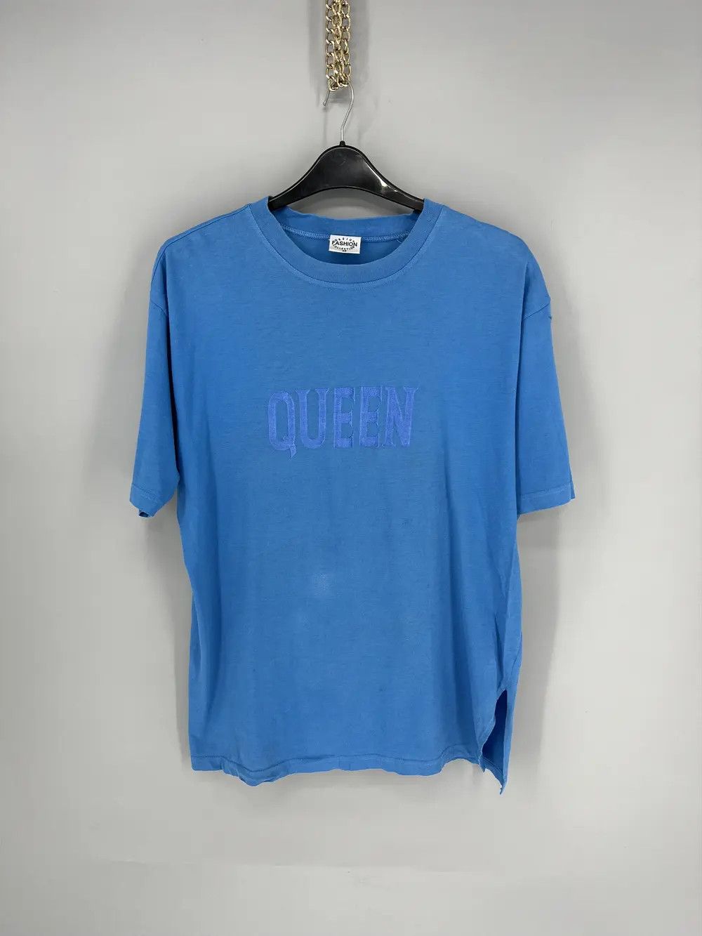 Vintage Vintage Y2K Queen Tour Tee 90S Size US XL / EU 56 / 4 - 1 Thumbnail