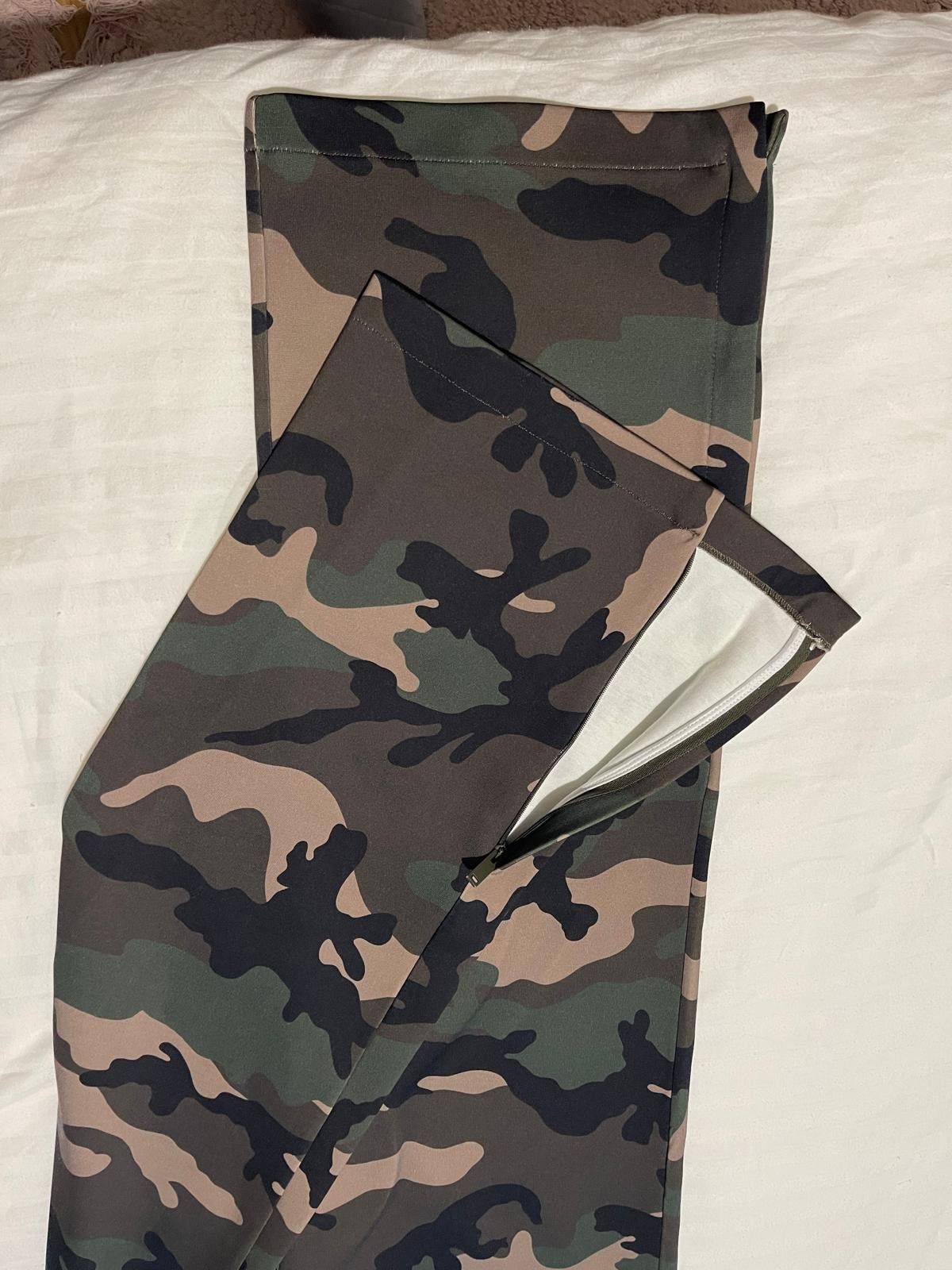 Valentino Valentino moro sweatpants in very good condition Size US 34 / EU 50 - 4 Thumbnail