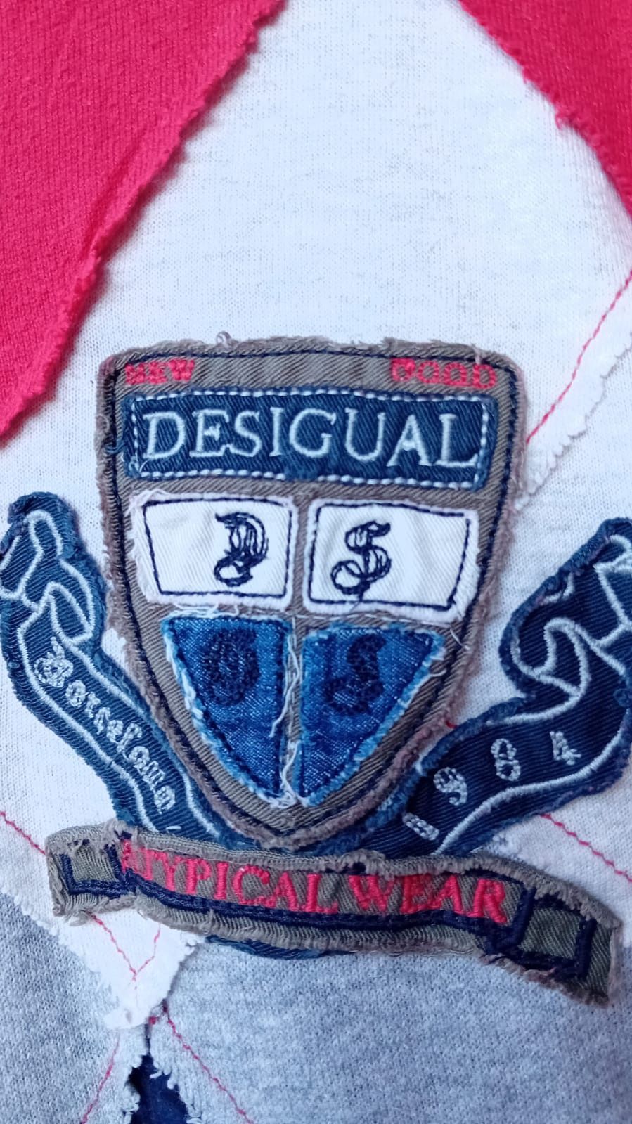 Desigual Desigual Barcelona V-neck Sweater 21J1110 sz L Size US L / EU 52-54 / 3 - 6 Thumbnail