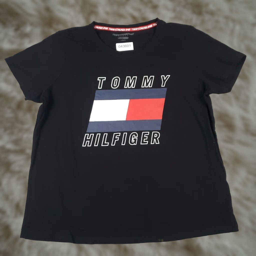Tommy Hilfiger Tommy Hilfiger Short Sleeve T Shirt Women's Large Black Casual Size L / US 10 / IT 46 - 1 Thumbnail
