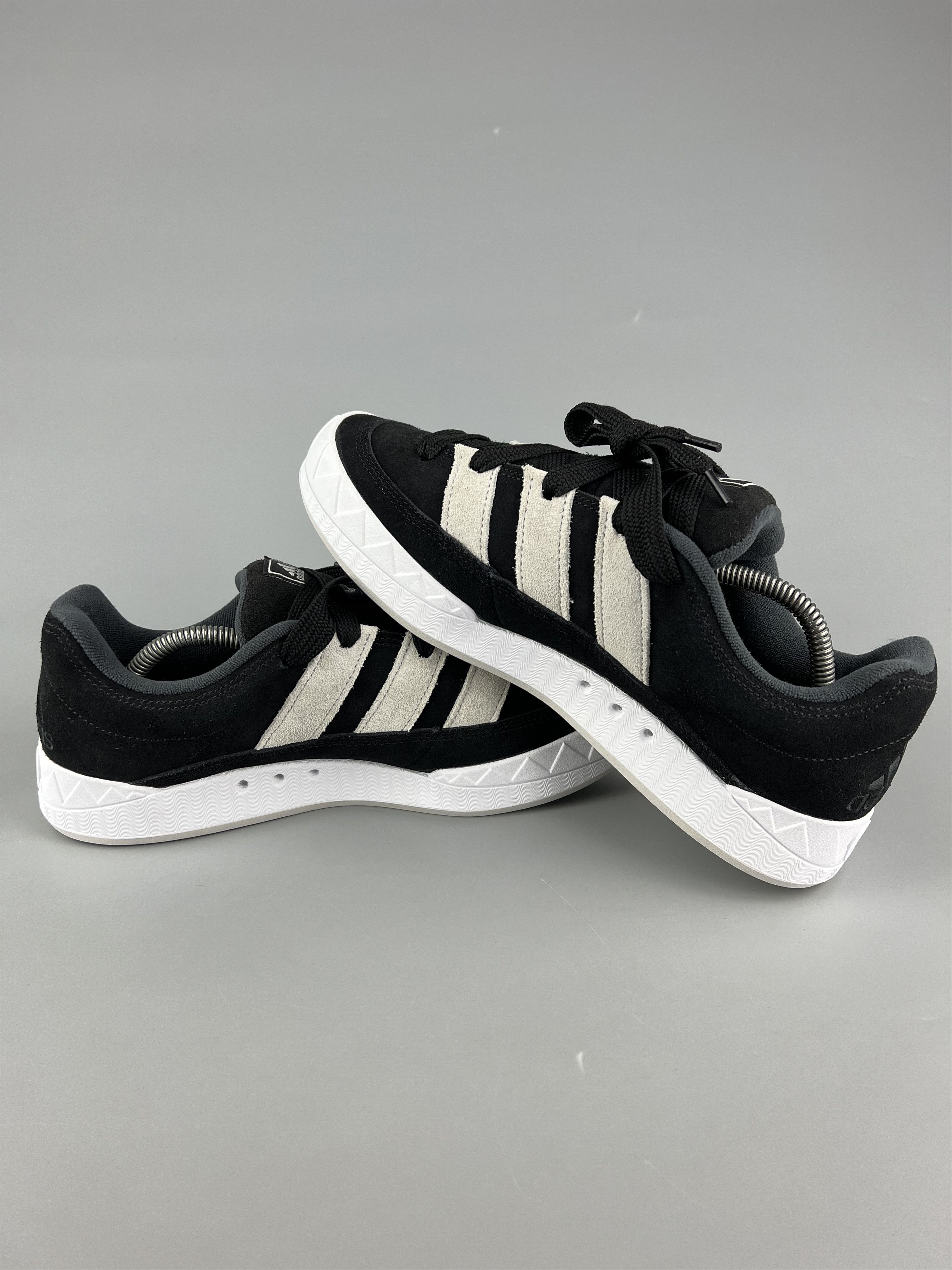 Adidas Adidas Adimatic Core Black Crystal White Carbon Sneakers Size US 8.5 / EU 41-42 - 5 Thumbnail