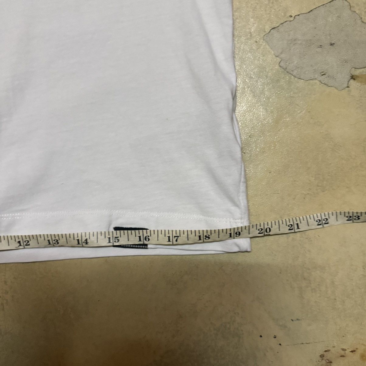 Guess Guess Site Tape Logo Long Sleeves T Shirt Size US S / EU 44-46 / 1 - 12 Thumbnail