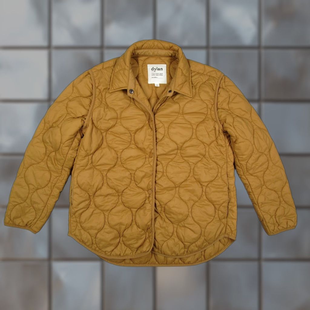 Vintage Dylan Quilted Jacket Womens Small Tan Nylon Snap Front Shirt Jacket Shacket Size S / US 4 / IT 40 - 1 Thumbnail