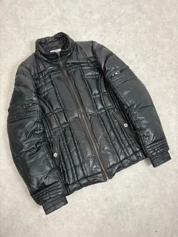Versace 2000s Versace Black Puffer Bomber Jacket Size US M / EU 48-50 / 2 - 4 Thumbnail