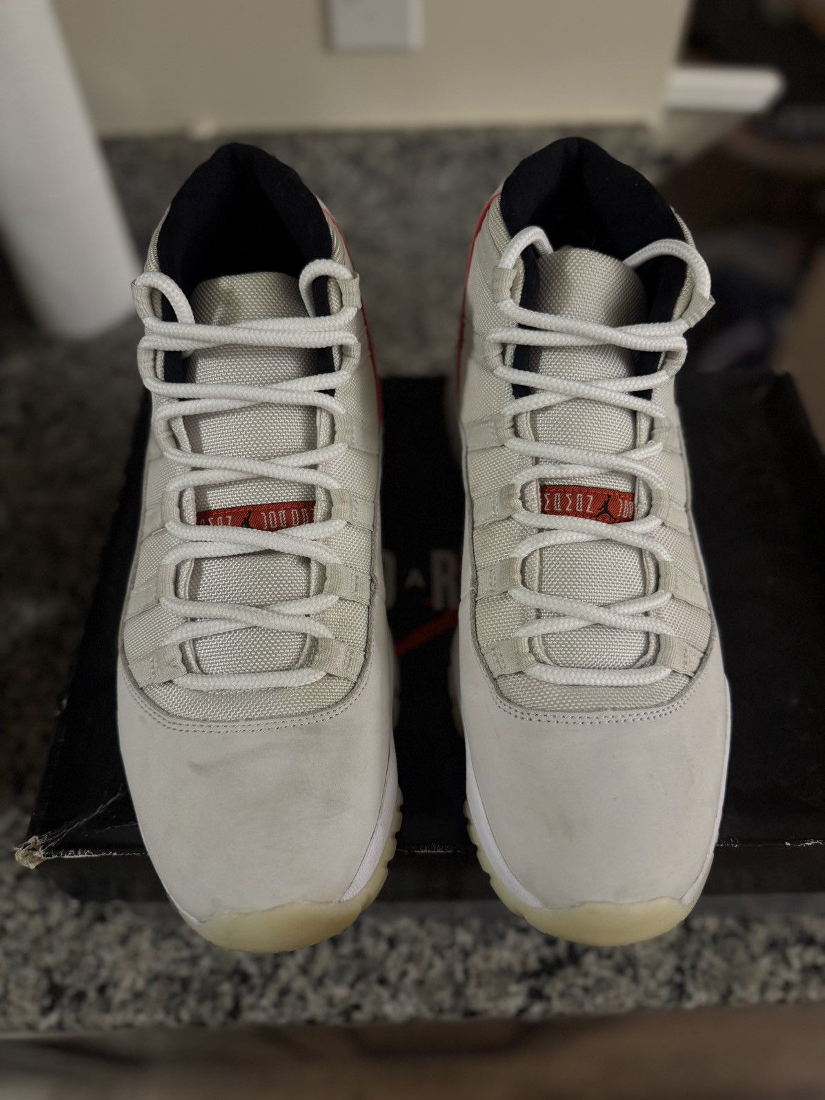 Jordan Brand × Nike Size 12 - Air Jordan 11 Retro Platinum Tint 378037-016 Size US 12 / EU 45 - 8 Thumbnail