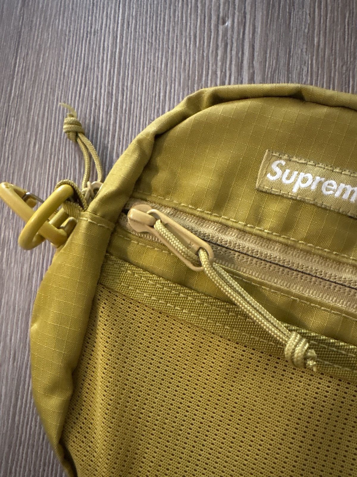 Supreme Supreme mini shoulder bag (mustard) Size ONE SIZE - 6 Thumbnail