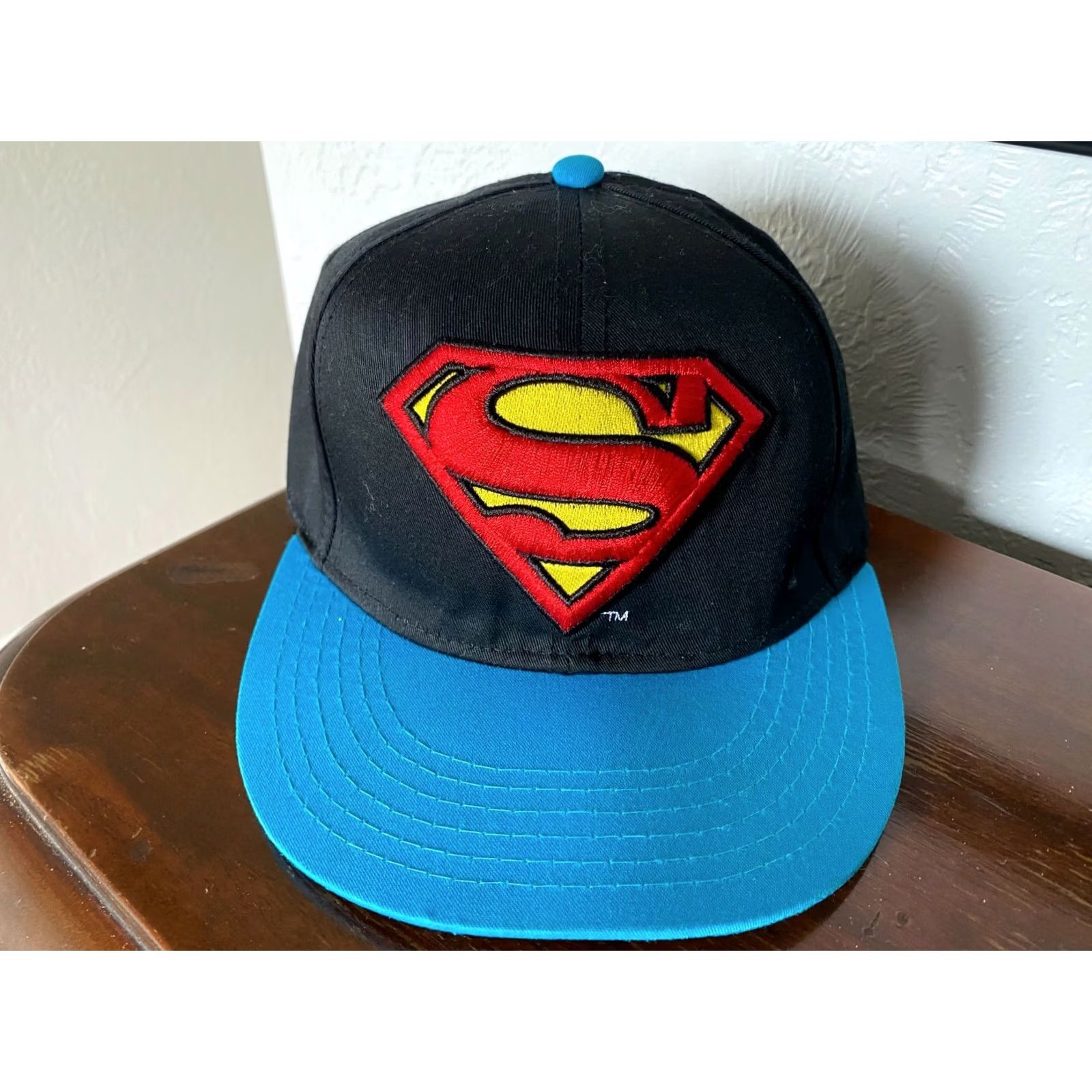 DC Comics DC Comics Superman Neon Logo Snapback Hat Cap Turquoise Black/Blue, Adjustable, Mens, Cotton, Solid, 2010-2019 Size ONE SIZE - 2 Thumbnail