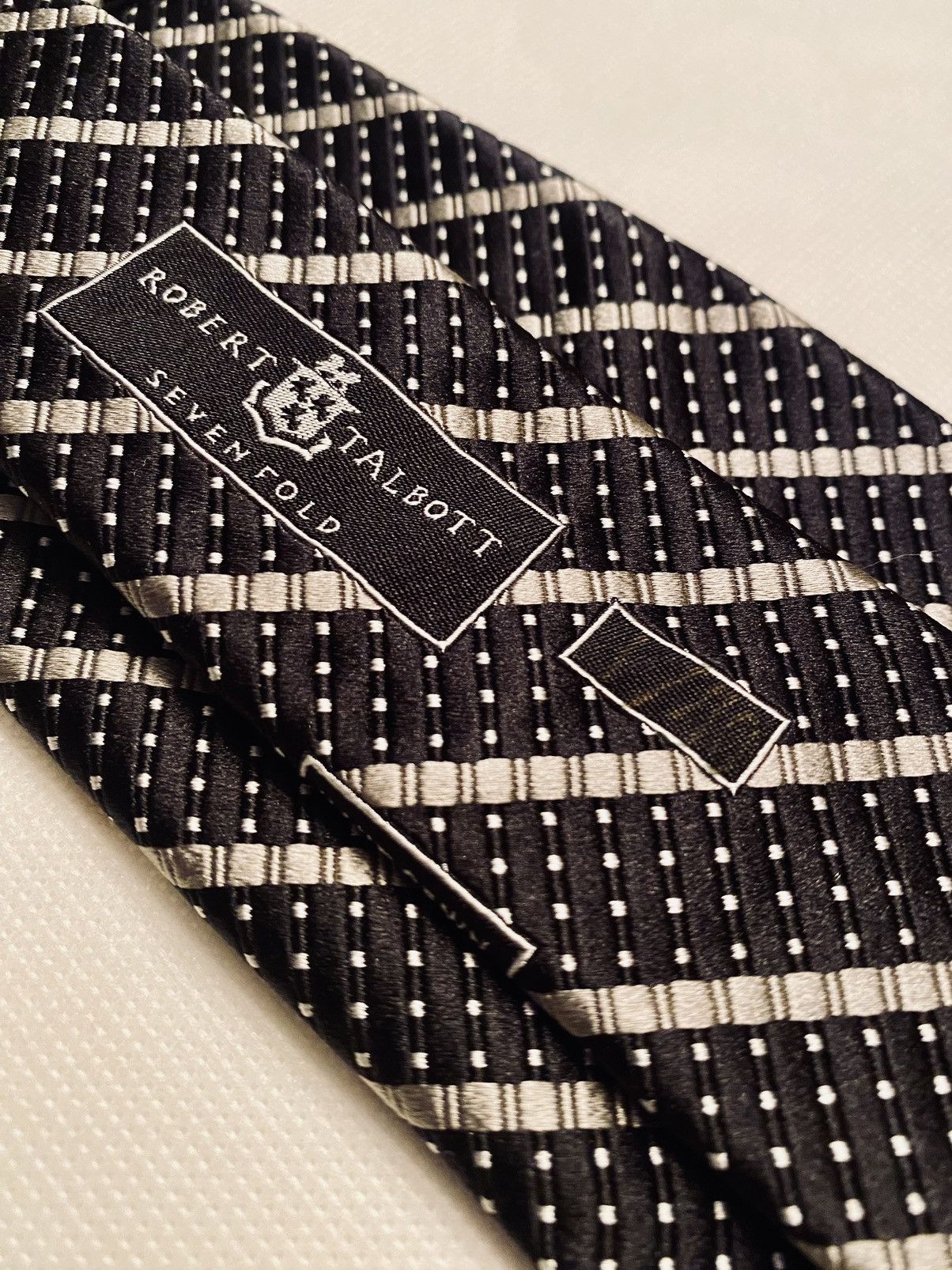 Robert Talbott Robert Talbott 🇺🇸 LE Black seven fold tie #1 of 110 NWT Size ONE SIZE - 2 Thumbnail