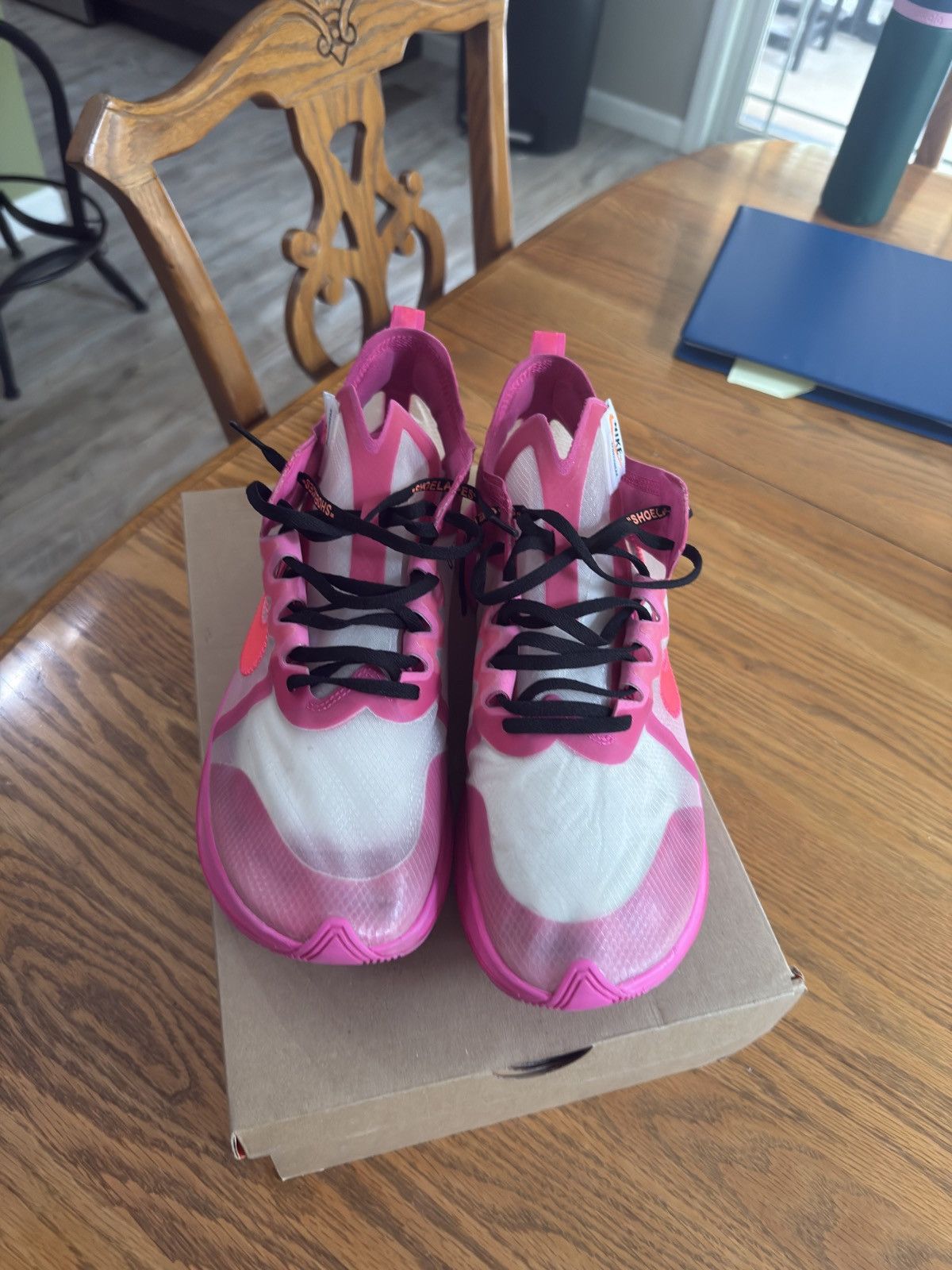 Nike × Off-White Pink tulip off white zoom fly Size US 12 / EU 45 - 6 Thumbnail
