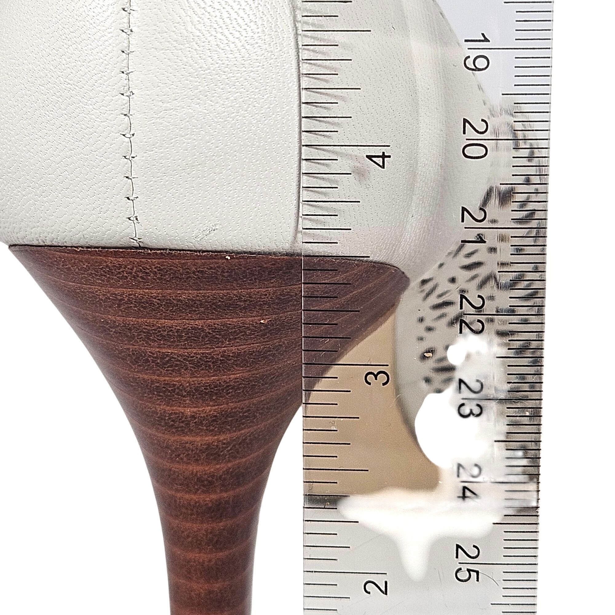 Other Ivanka Trump Comfy Women Ivory Leather High Heel 9M Size US 9 / IT 39 - 14 Thumbnail