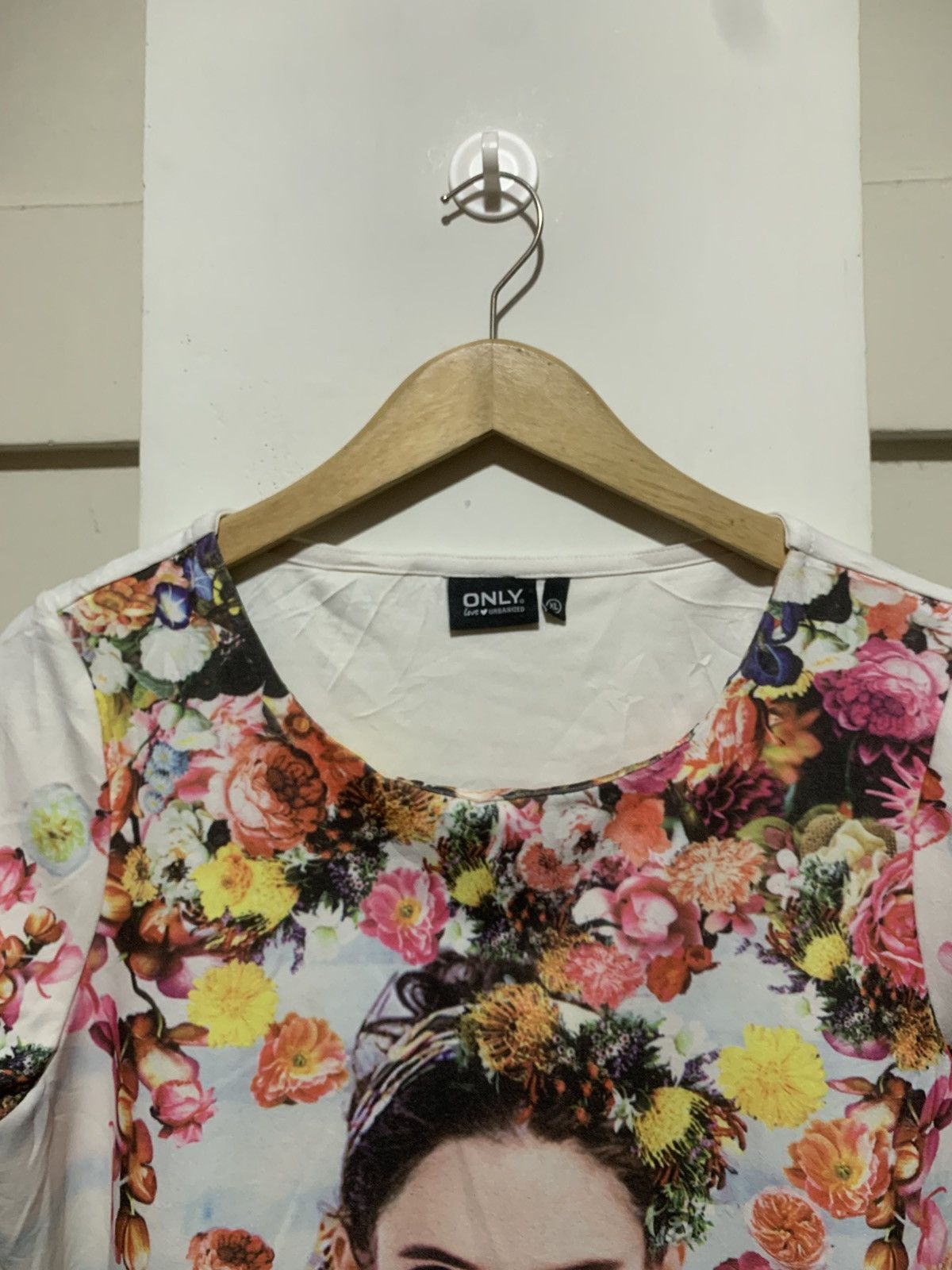 Hysteric Glamour × Undercover ONLY love Aop Flower Crop Tee Shirt Size XL / US 12-14 / IT 48-50 - 6 Thumbnail