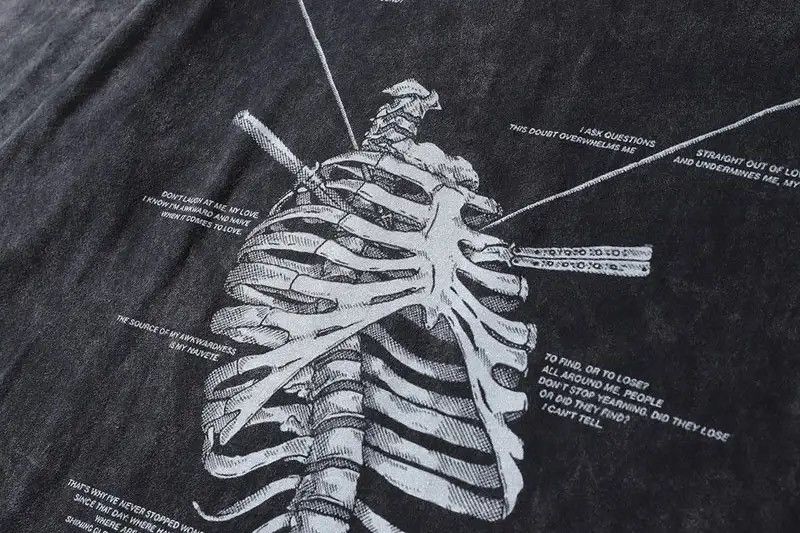 Vintage Streetwear Men Skeleton Oversized Printed Vintage T-Shirt Size US M / EU 48-50 / 2 - 4 Thumbnail