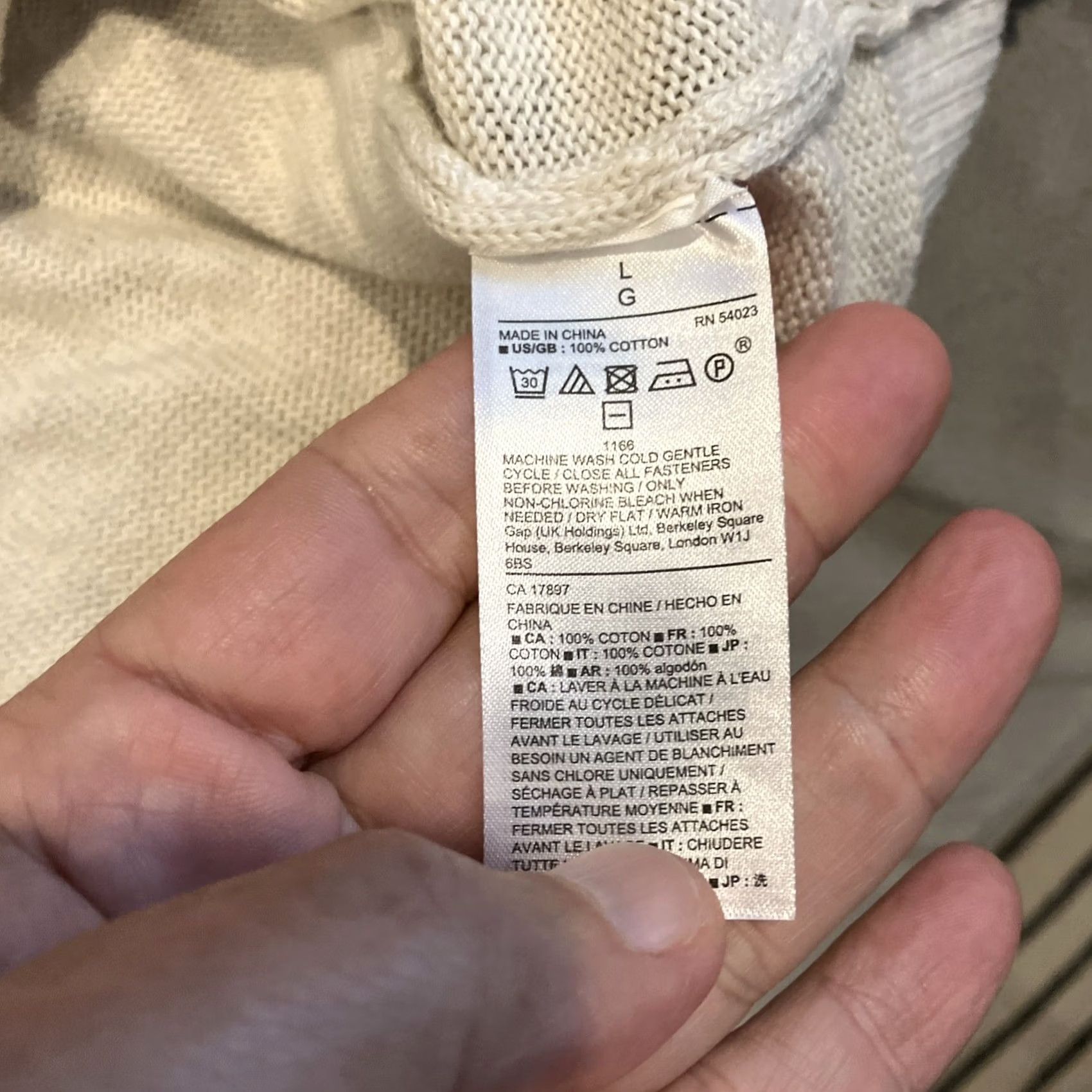 Gap VINTAGE? (No) Gap Sweater Shirt? Size US L / EU 52-54 / 3 - 5 Thumbnail