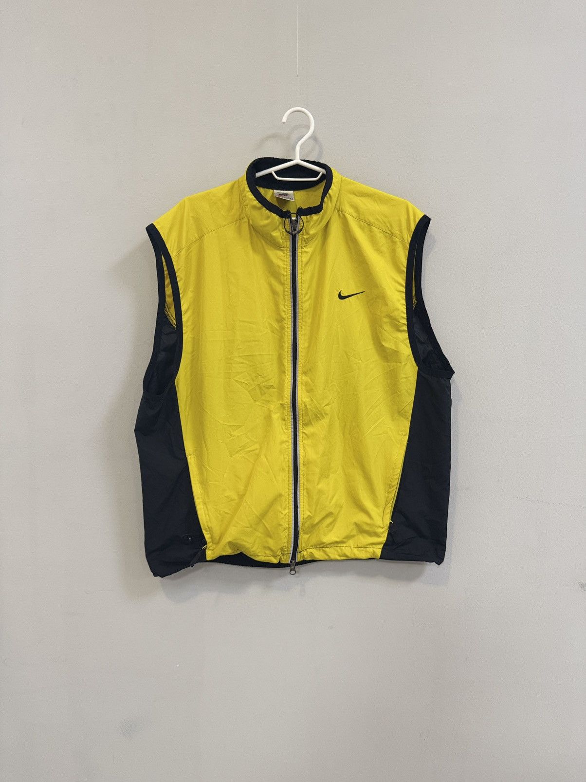 Nike × Vintage 90s Nike Vintage Swoosh Logo Retro Vest Rare Size US L / EU 52-54 / 3 - 1 Thumbnail