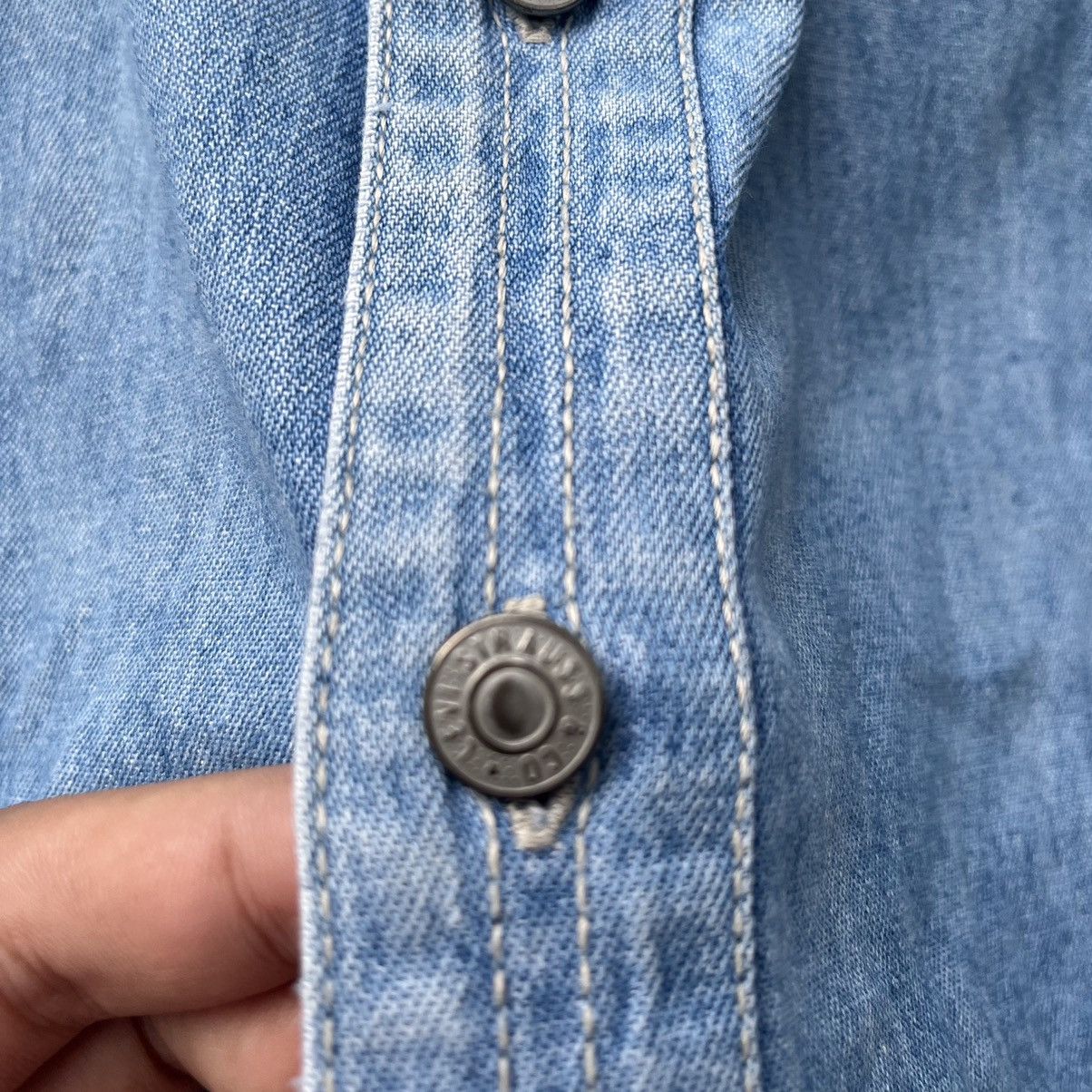 Levi's × Levi's Made & Crafted × Levi's Vintage Clothing Vintage levis Signature chambray blue jeans denim long sleev Size US L / EU 52-54 / 3 - 4 Thumbnail