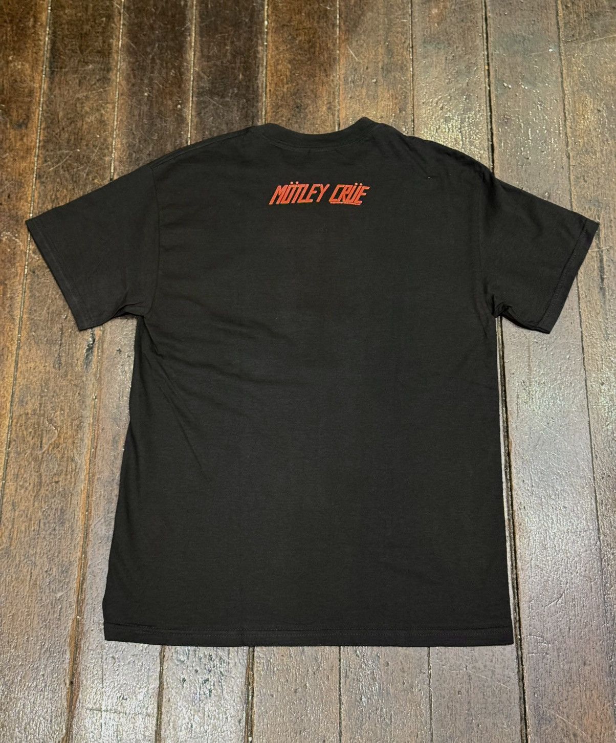 Band Tees × Vintage Motley Crue Vintage Band T-Shirt Tennessee River2004 Rock L Size US M / EU 48-50 / 2 - 2 Thumbnail