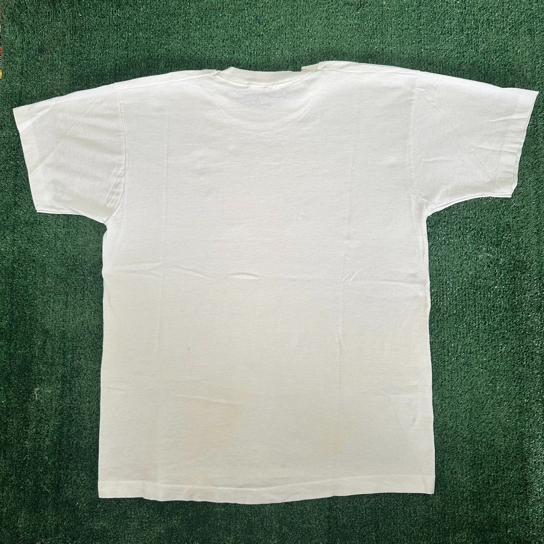 Vintage Vintage 90s University Great Britain T-Shirt UK College Tee Size US L / EU 52-54 / 3 - 4 Thumbnail