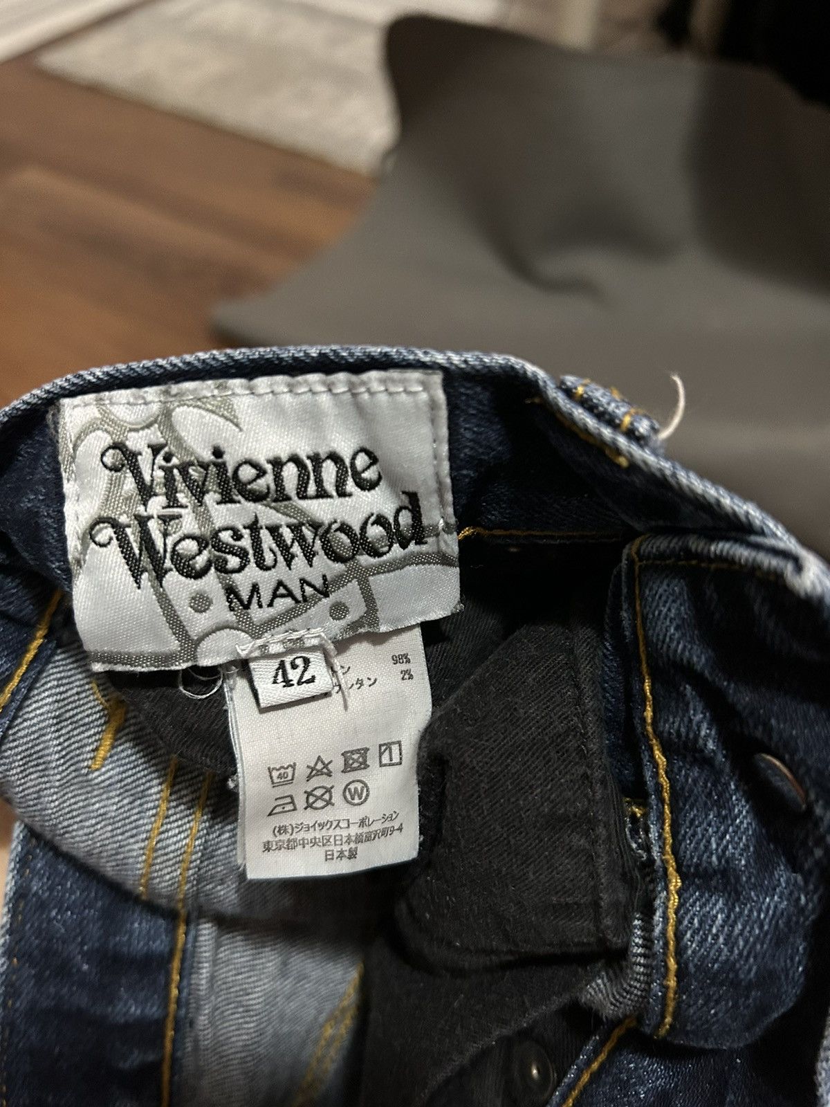 Vivienne Westwood Vivienne Westwood finger print logo Size US 42 / EU 58 - 6 Thumbnail