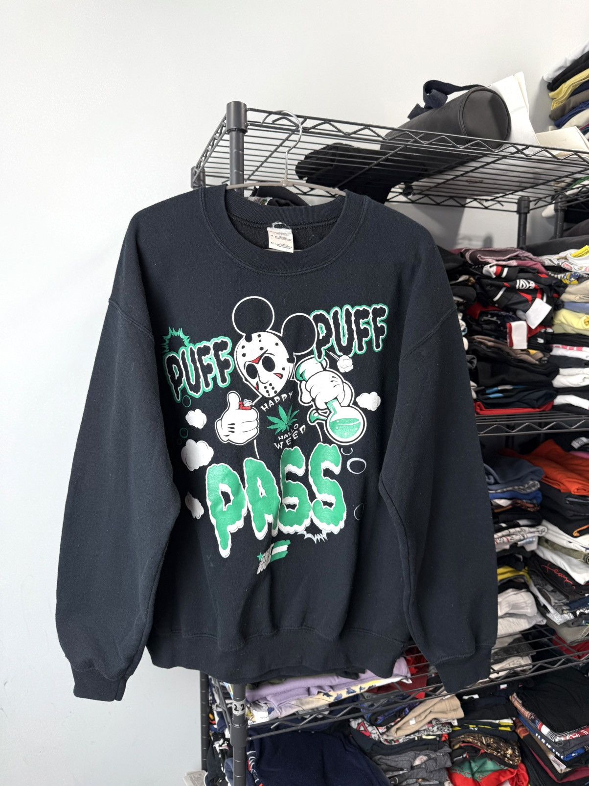 Rap Tees 💥90’s Rare! Vintage Puff Puff Weed Marijuana Sweatshirt Size US M / EU 48-50 / 2 - 1 Thumbnail