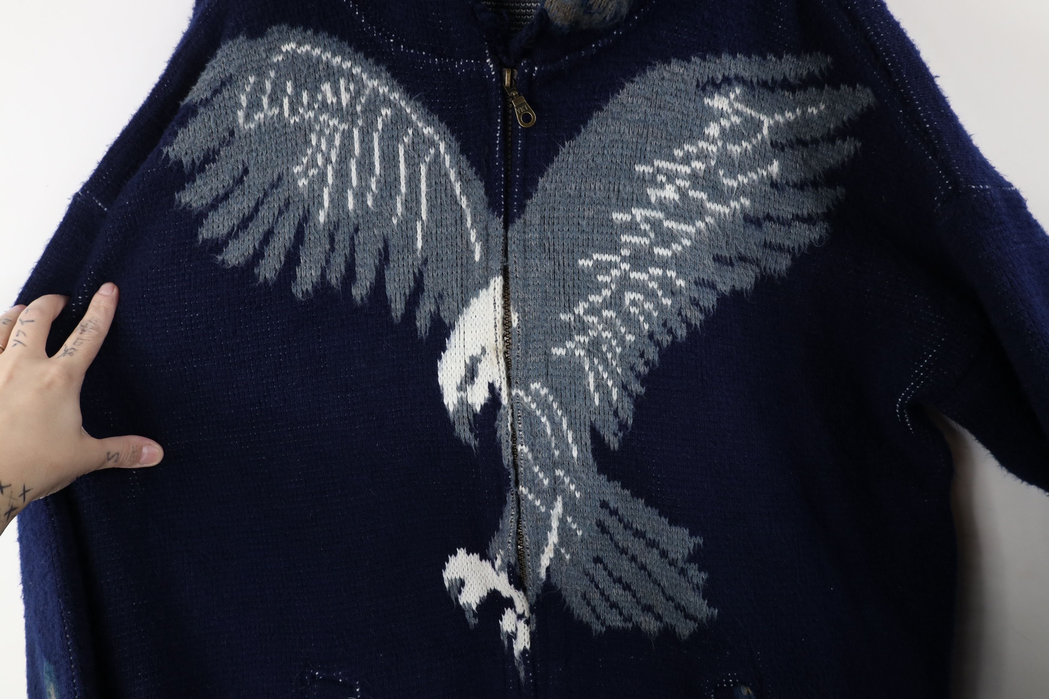 Vintage Vintage 90s Streetwear Eagle All Over Print Hoodie Jacket Size US L / EU 52-54 / 3 - 5 Thumbnail