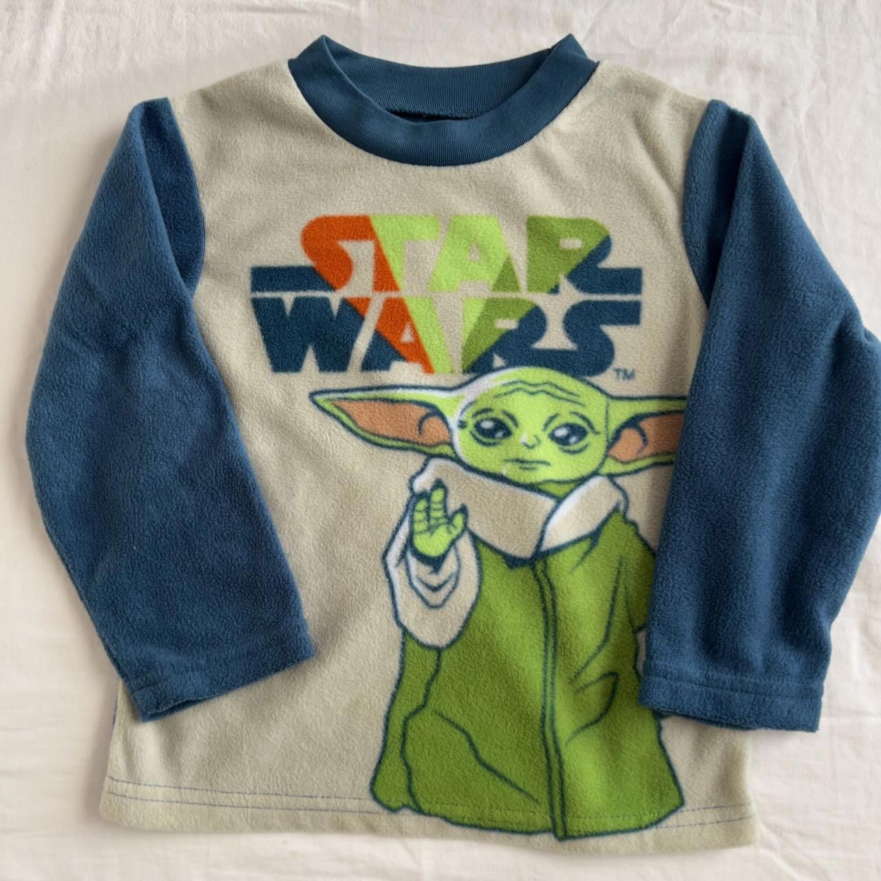 Star Wars Star Wars Baby Yoda Fleece Top Kids Size XS 4T Size US XXS / EU 40 - 1 Thumbnail