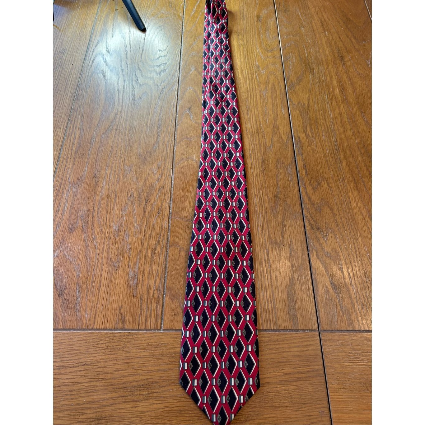 Robert Talbott Robert Talbott Men’s tie. Used, good condition. Size ONE SIZE - 2 Thumbnail