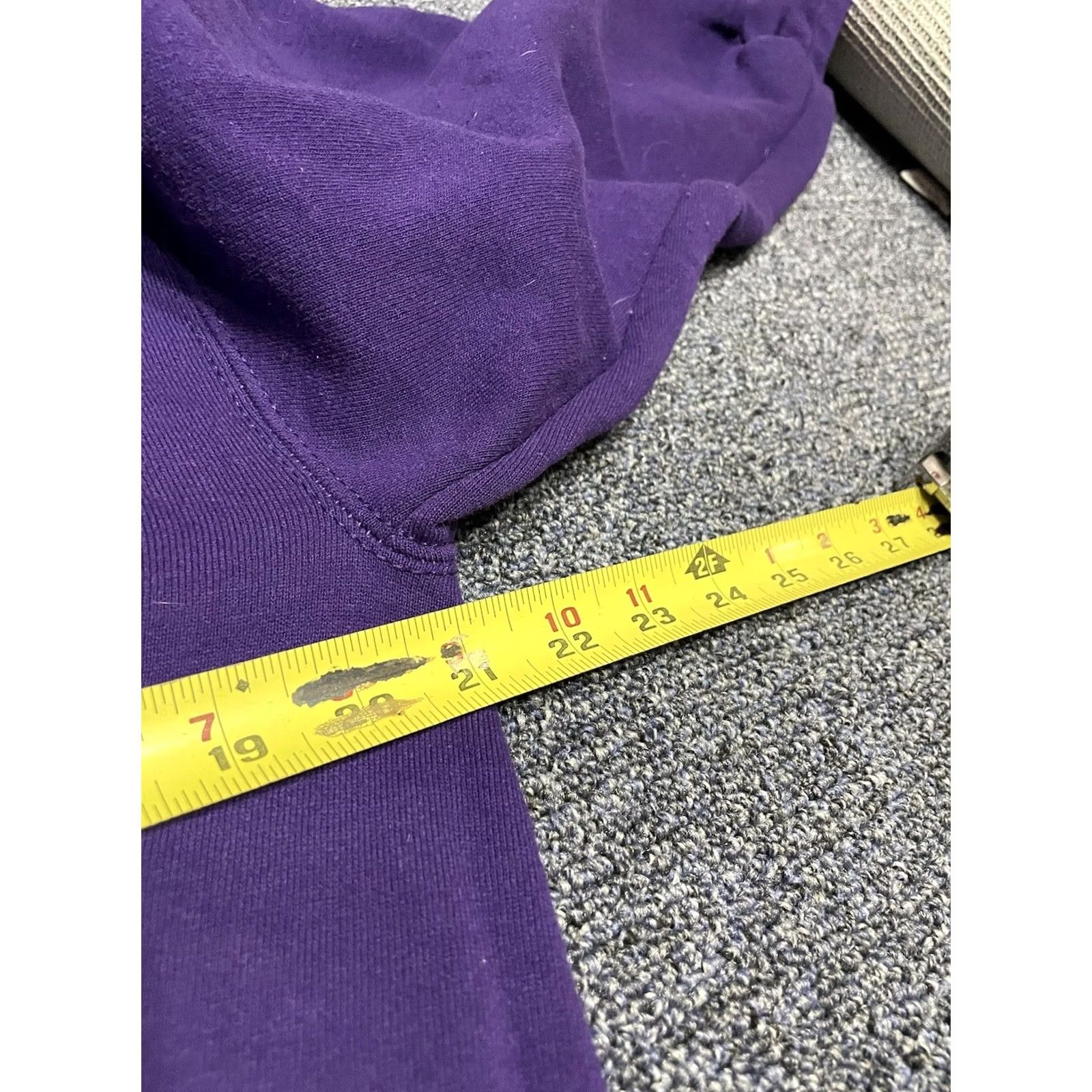 Russell Athletic VINTAGE Russell Athletic Sweatshirt Medium Purple Mens Sweatshirt 90s Grunge Punk Halloween Music Steampunk Cotton Polyester N1 Size US M / EU 48-50 / 2 - 3 Thumbnail