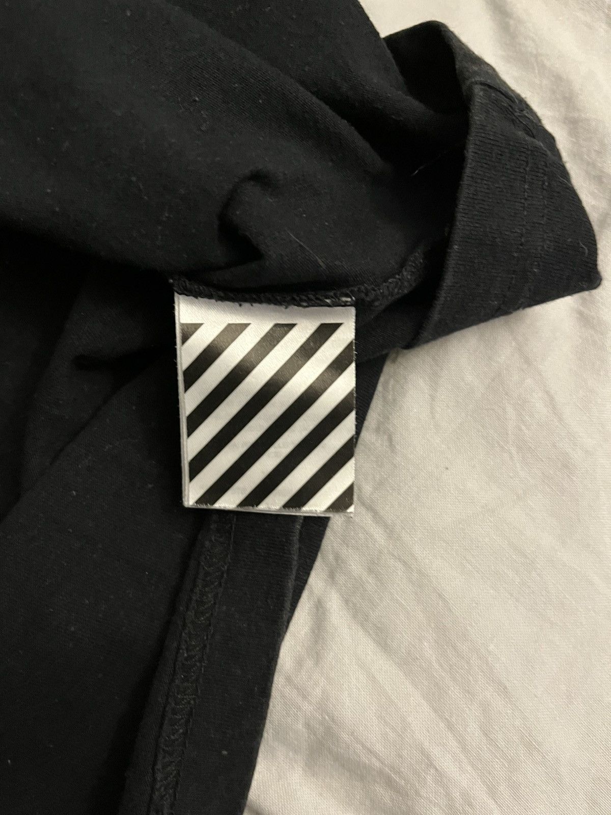 Off-White Off White Cut Off Tee Black Size US XL / EU 56 / 4 - 4 Thumbnail