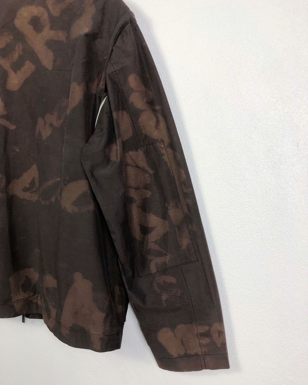 Versace Vintage Versace Jeans Couture Graffiti Jacket Made in Italy Size US L / EU 52-54 / 3 - 12 Thumbnail