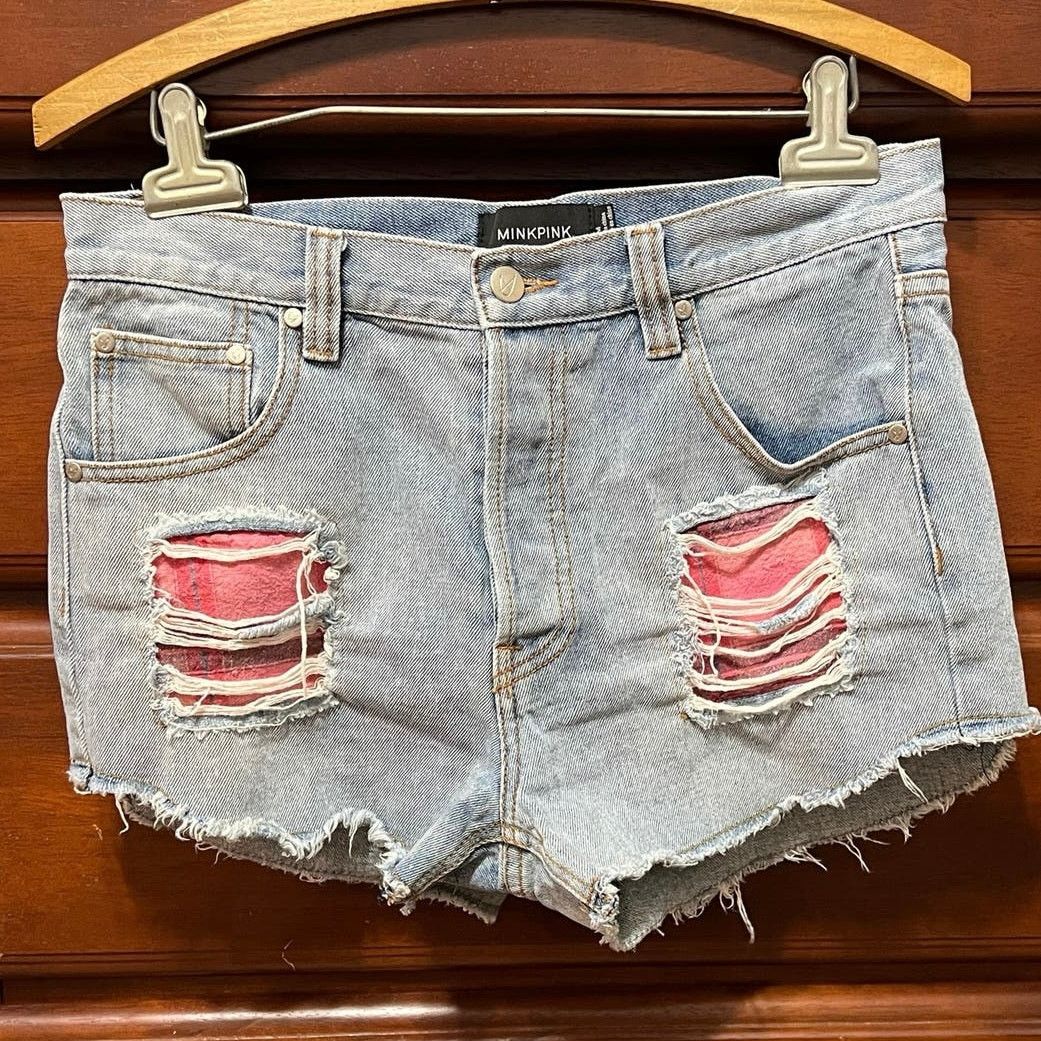 MINKPINK MinkPink women’s M shorts cutoff distressed patched denim Size 32" / US 10 / IT 46 - 1 Thumbnail
