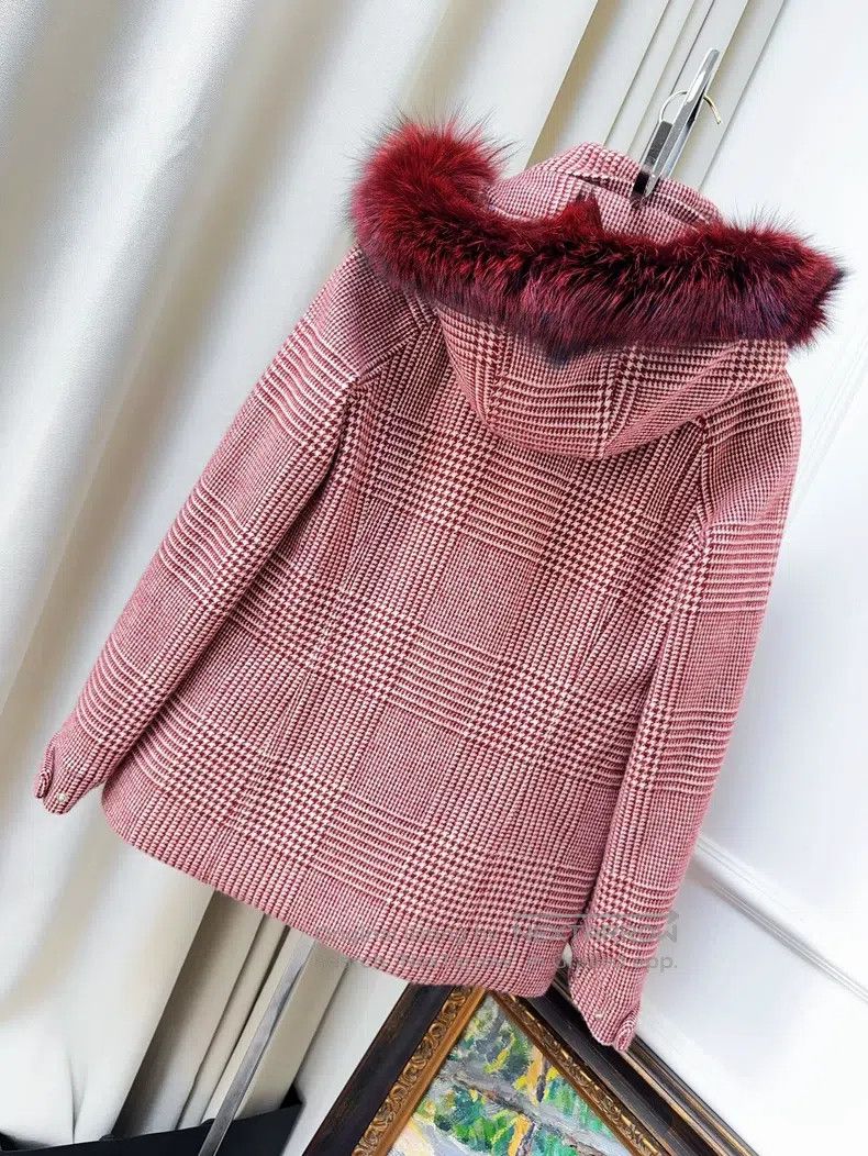 Loro Piana Loro Piana Red Plaid and Fox Fur Collar Coat Size XS / US 0-2 / IT 36-38 - 2 Thumbnail