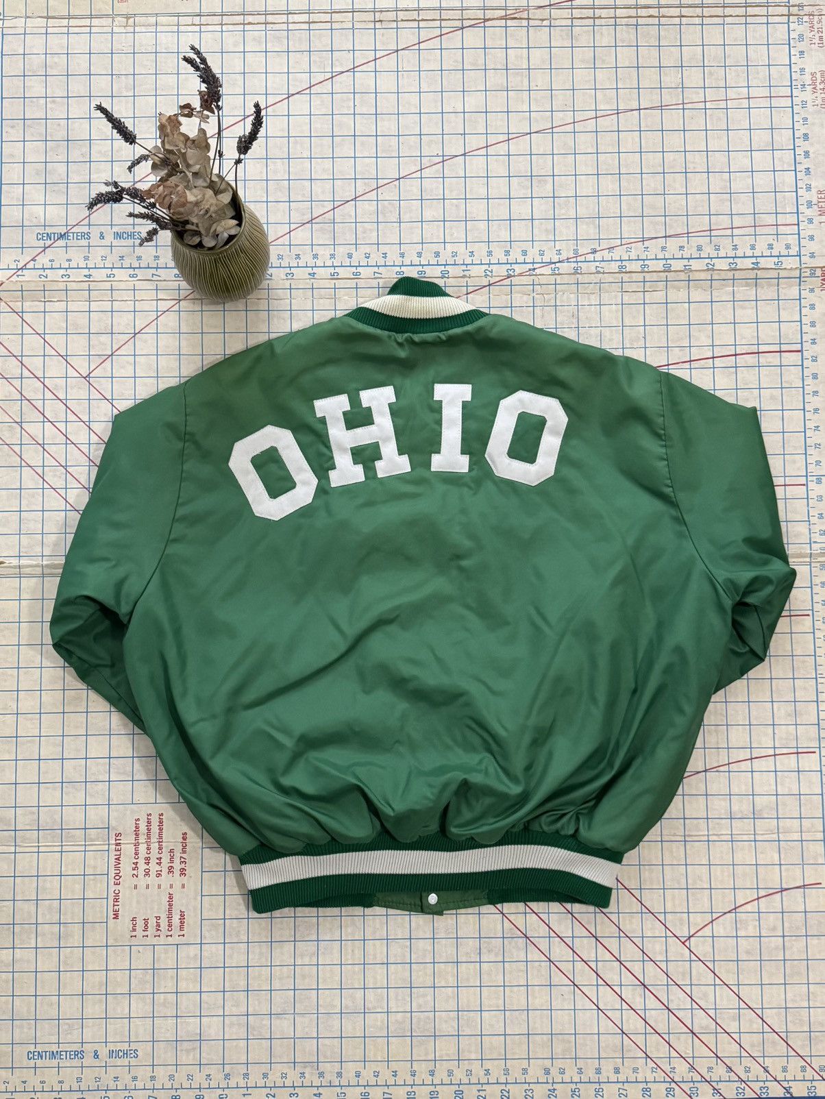 NCAA Vintage Ohio University Bobcats Satin Bomber Jacket Green Size US XL / EU 56 / 4 - 3 Thumbnail