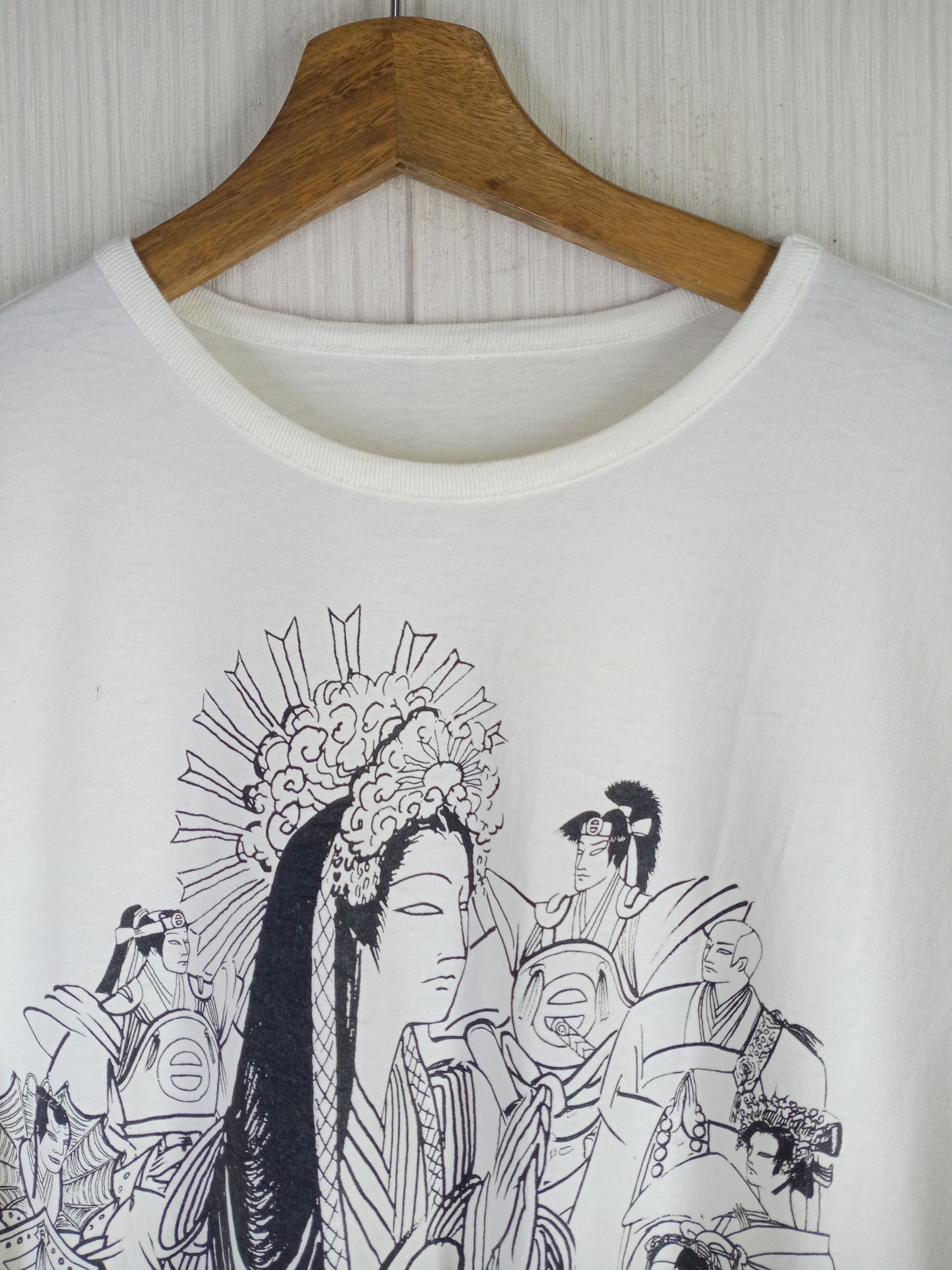 Issey Miyake Rare Vintage Issey Miyake Tomio Mohri Tshirt Size US L / EU 52-54 / 3 - 4 Thumbnail