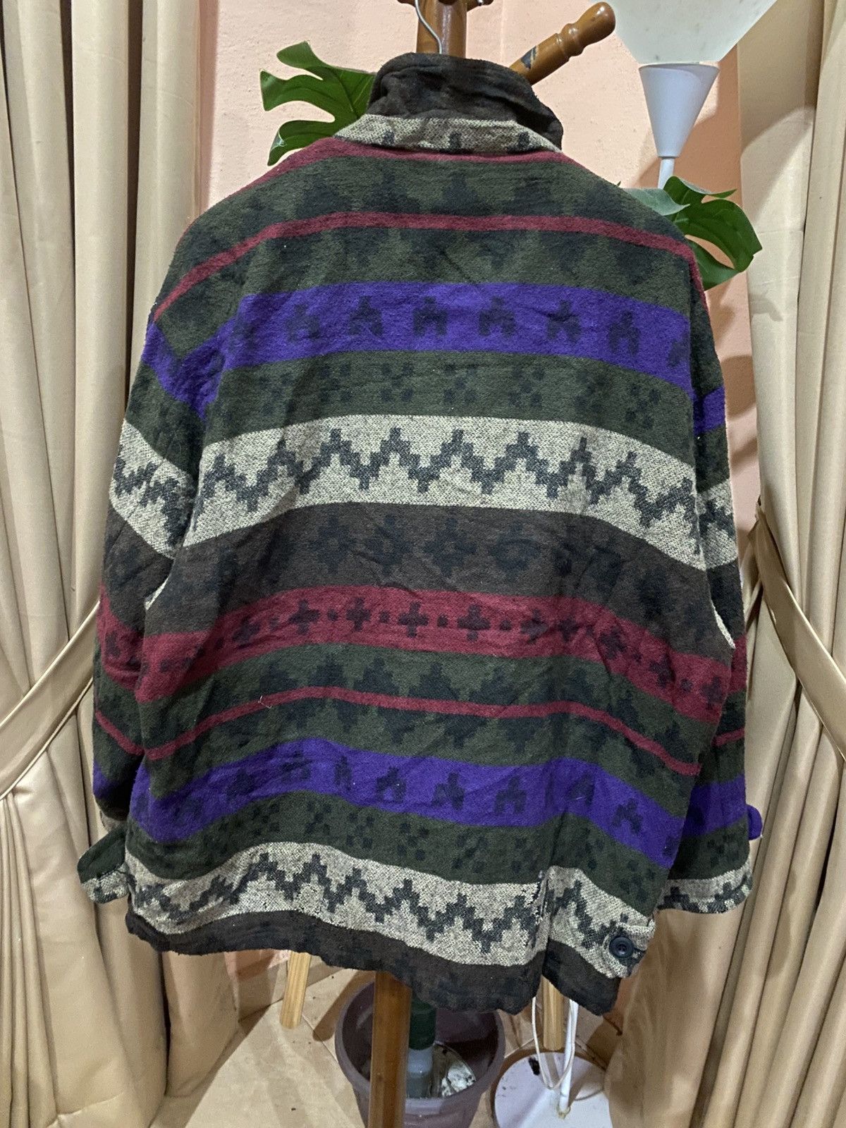 Vintage Vintage Pendleton Aztec Wool Blend Jacket USA Made Size 50 Size US M / EU 48-50 / 2 - 7 Thumbnail