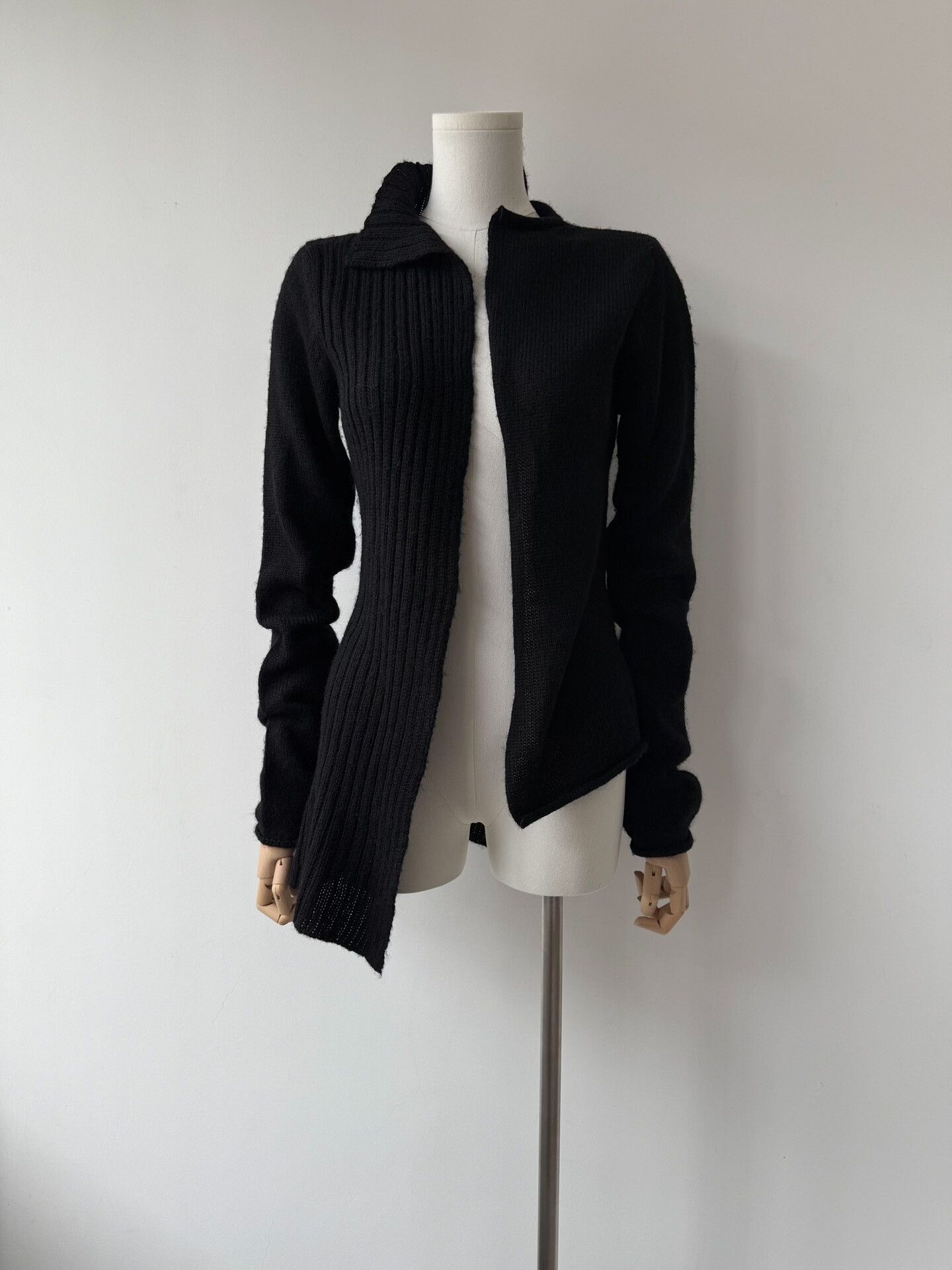 Yohji Yamamoto unique alpaca open cardigan by yohji yamamoto Size M / US 6-8 / IT 42-44 - 1 Thumbnail