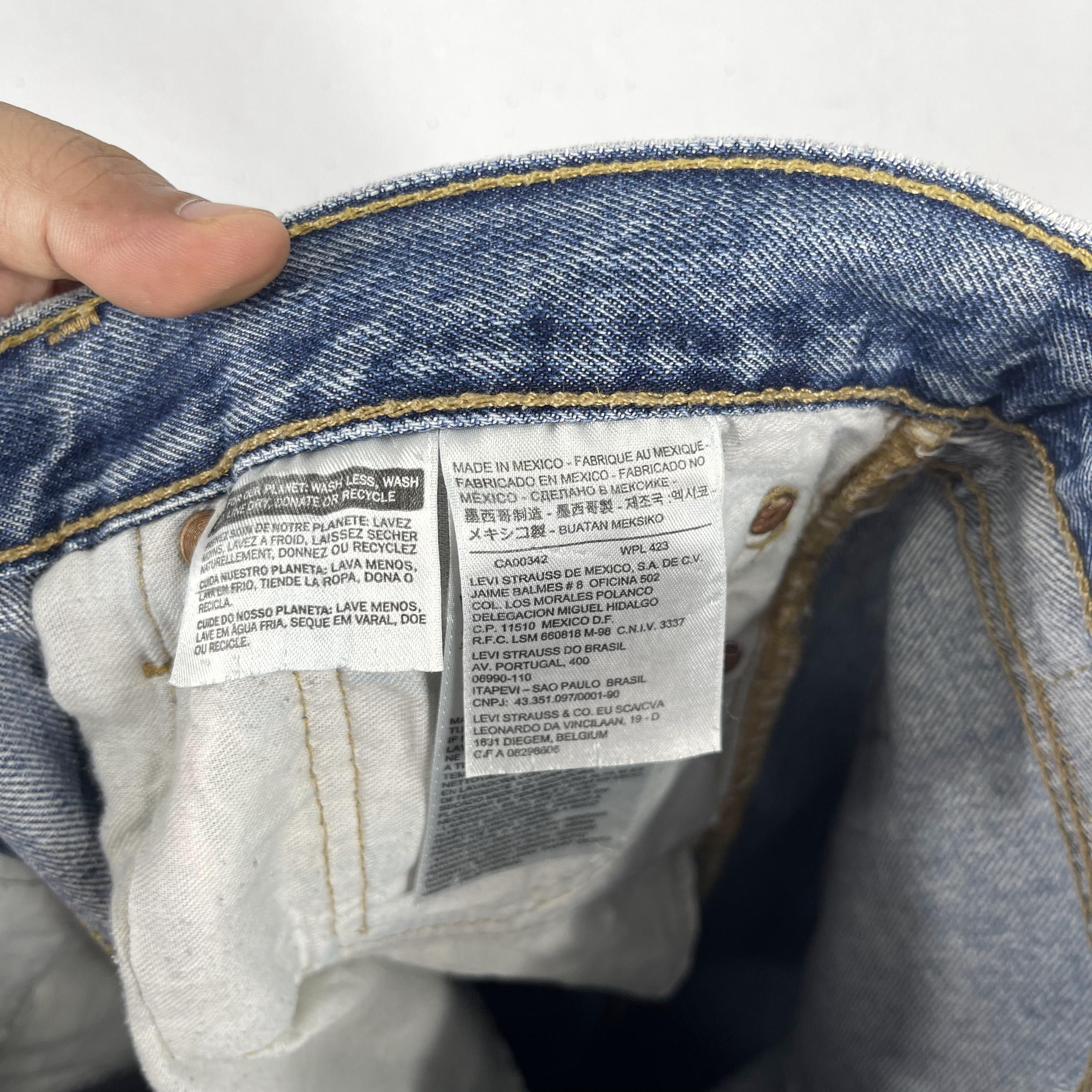 Levi's Vintage Clothing × Vintage W33 L28 Vintage Levis 501 Distressed Reinforced Jeans Size US 33 - 6 Thumbnail
