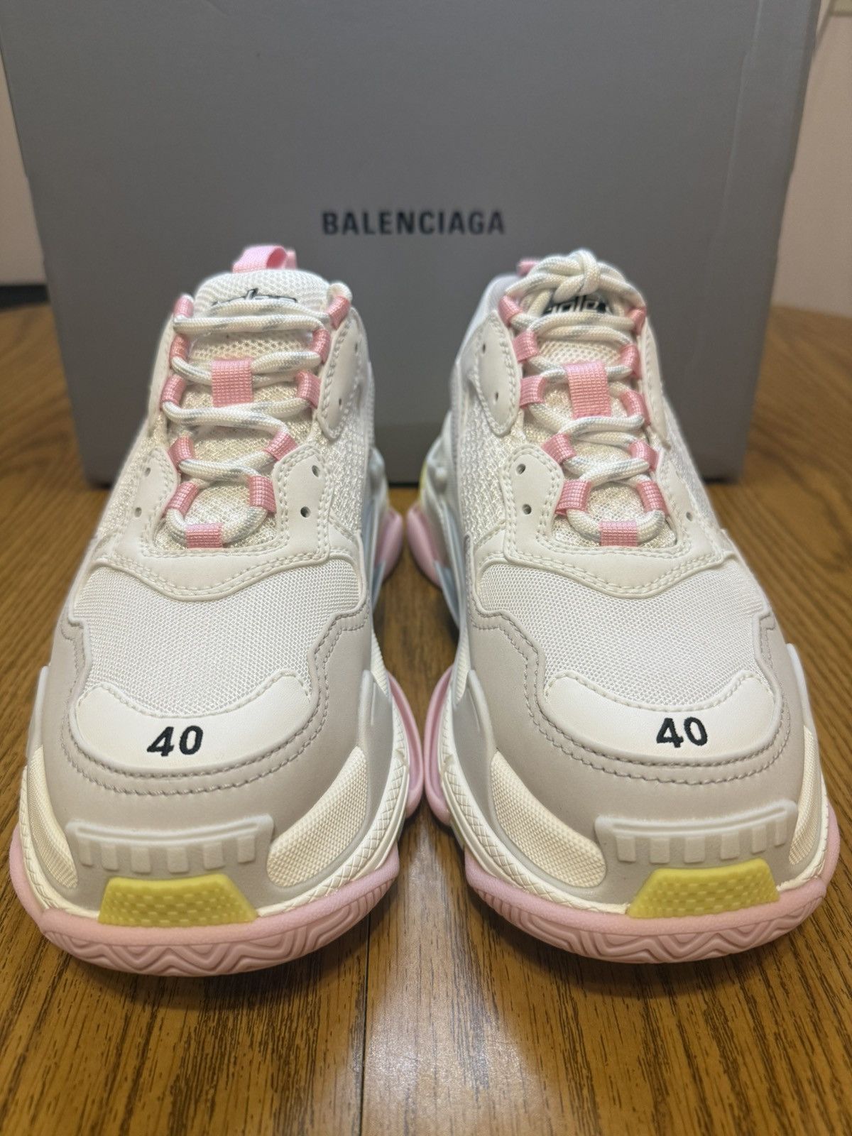 Balenciaga Balenciaga Triple S Sneaker Size US 10 / IT 40 - 2 Thumbnail