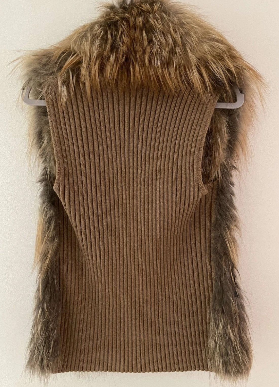 Gucci TOM FORD ERA FOX FUR KNITTED VEST Size S / US 4 / IT 40 - 2 Thumbnail