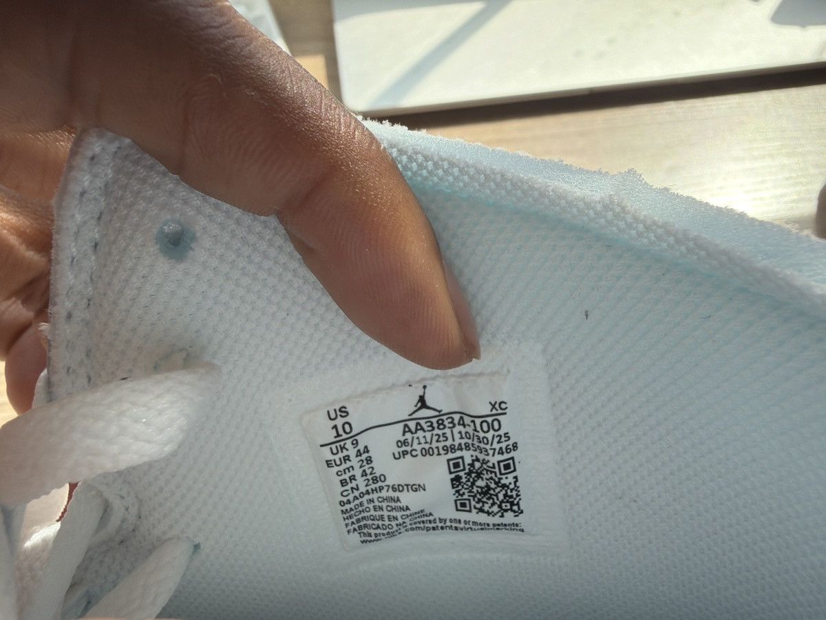 Off-White Off White Jordan 1s Size US 10 / EU 43 - 2 Thumbnail