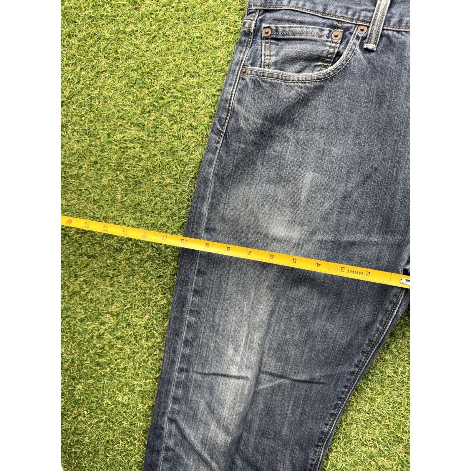 Levi's VINTAGE Levi's 501 Jeans Mens 34x34 Straight Button Fly Denim Dark Wash Blue Cotton 2000s 90s American Classic Mens Size US 34 / EU 50 - 7 Thumbnail