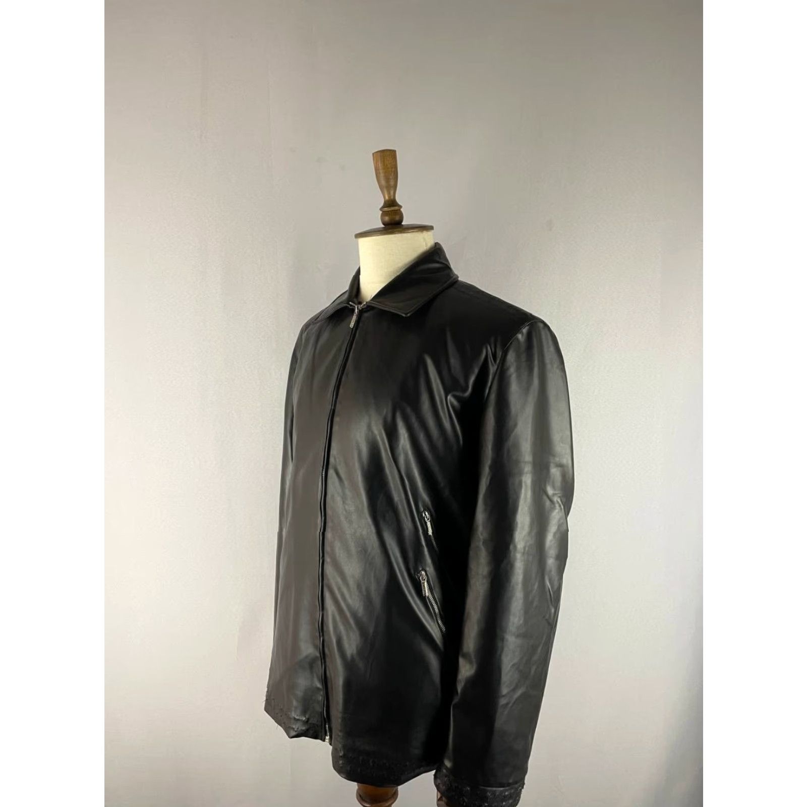 Versace Jeans Couture Versace Jeans Mens Bomber Jacket L Black Polyester Full Zip Jacket Coated PVC Lining Regular Fit Size US L / EU 52-54 / 3 - 2 Thumbnail