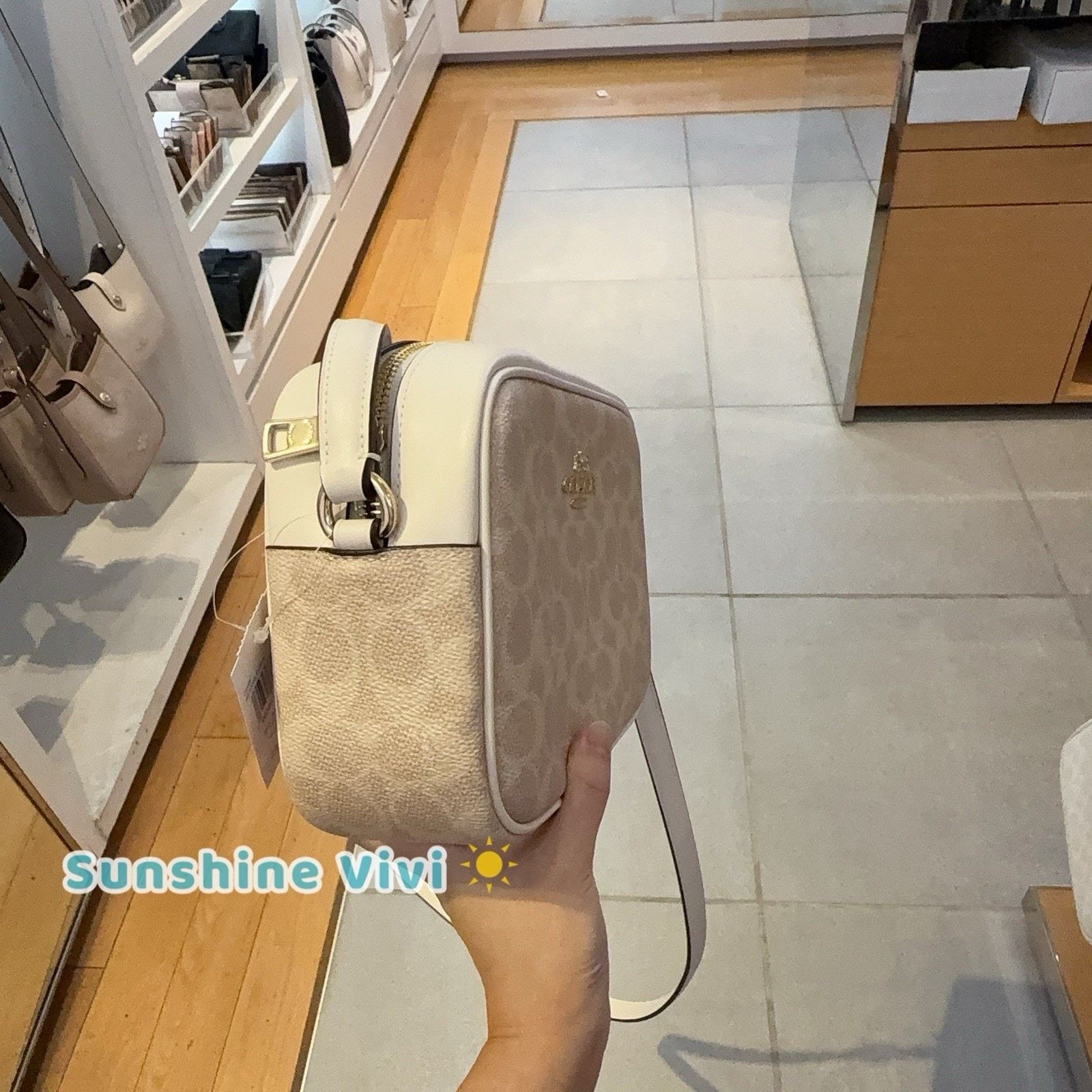 Coach NWT Coach Jamie Camera Bag CZ186 SAND/CHALK Size ONE SIZE - 3 Thumbnail