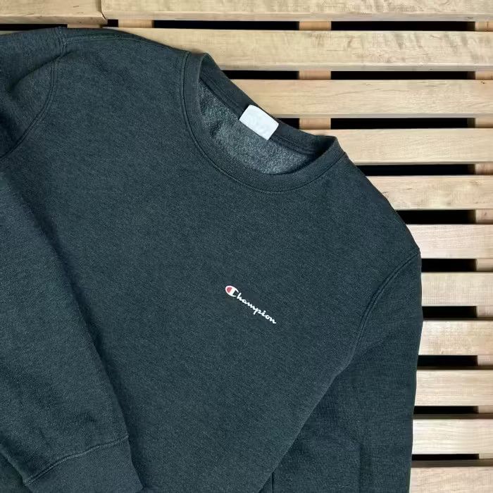 Champion × Vintage Mens Sweatshirt Champion Vintage Crew Neck Size XL Size US XL / EU 56 / 4 - 2 Thumbnail